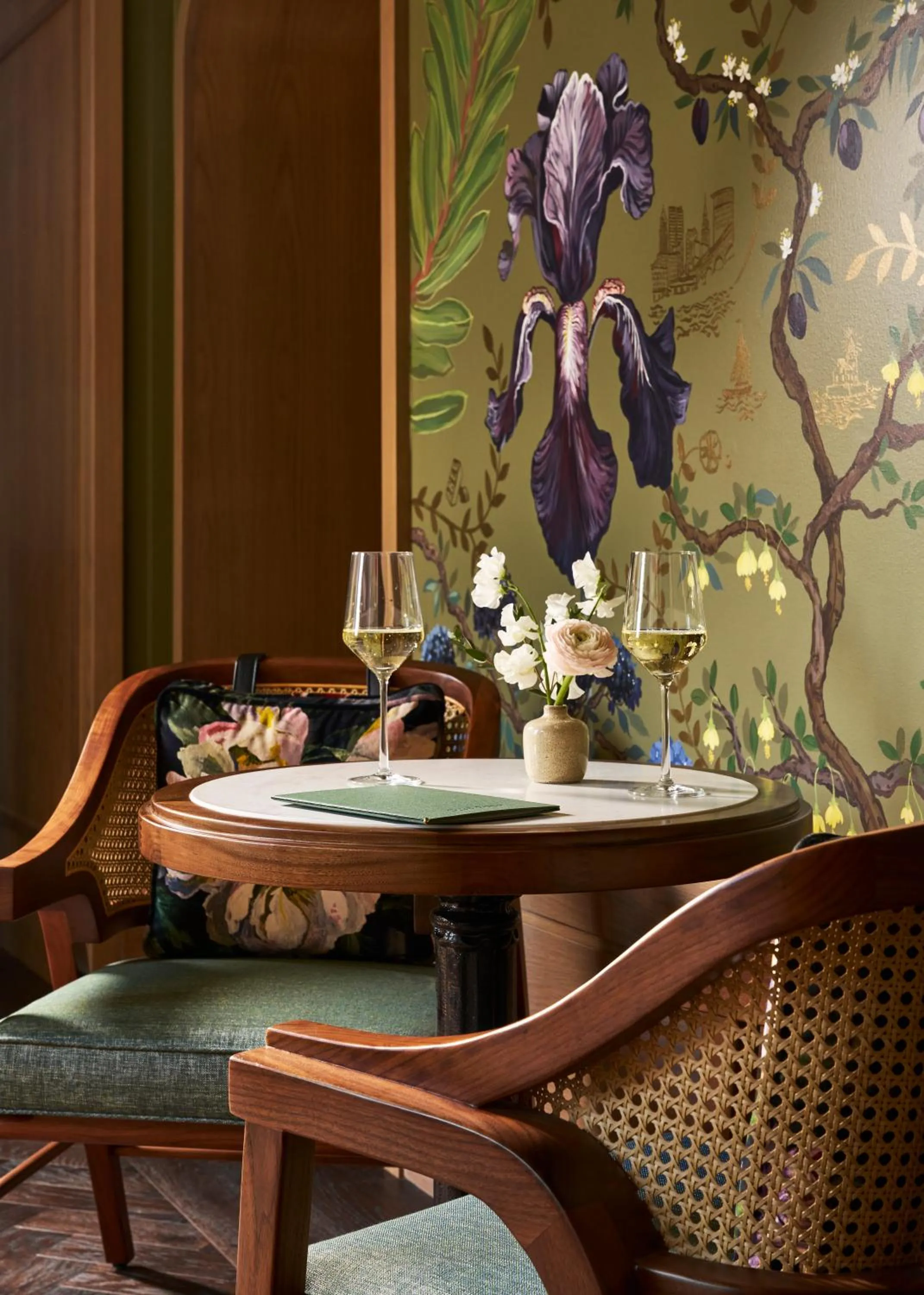 Food and drinks in Fidelity Hotel