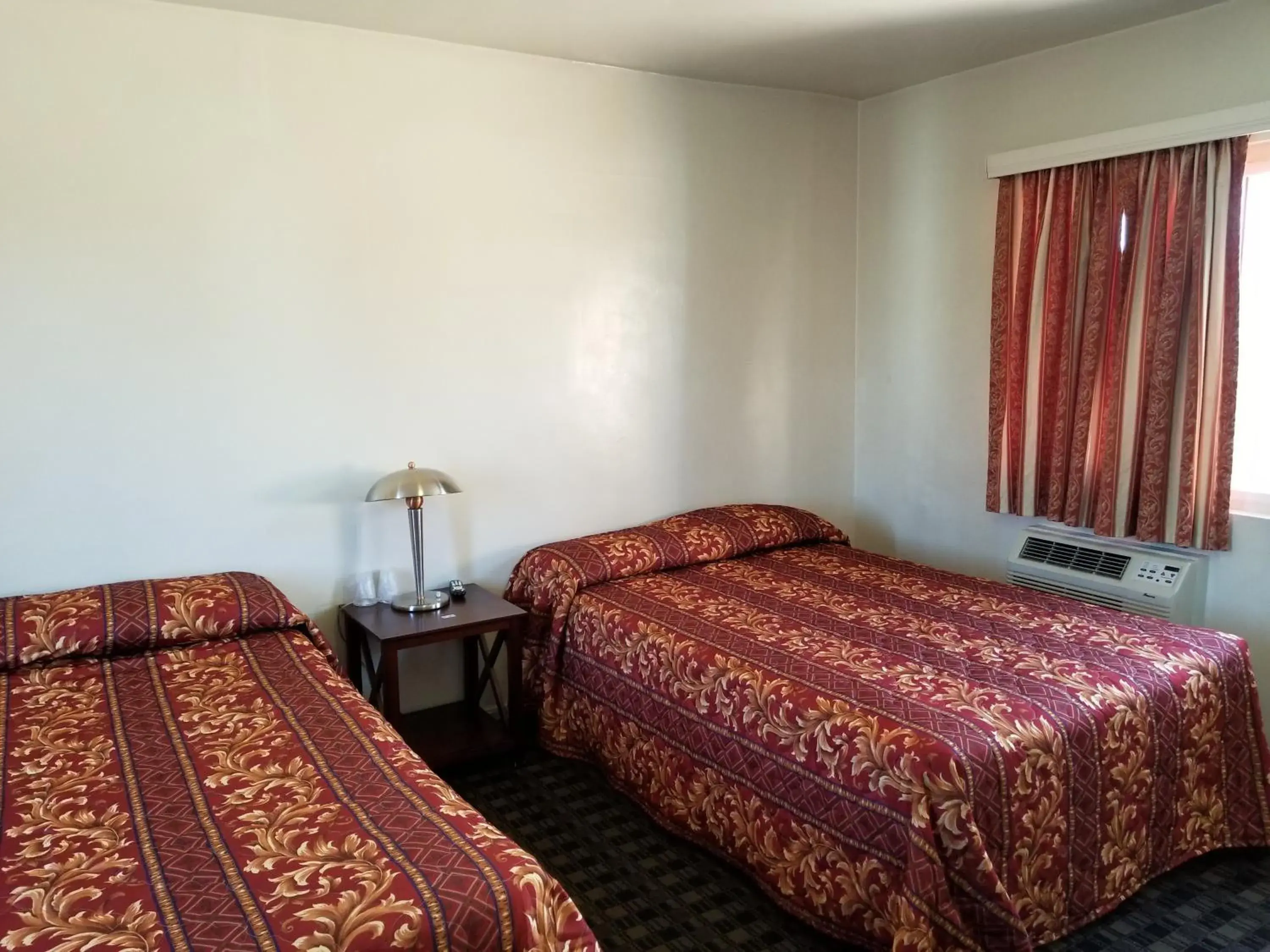 Bed in Lido Hotel Bed in Lido Hotel