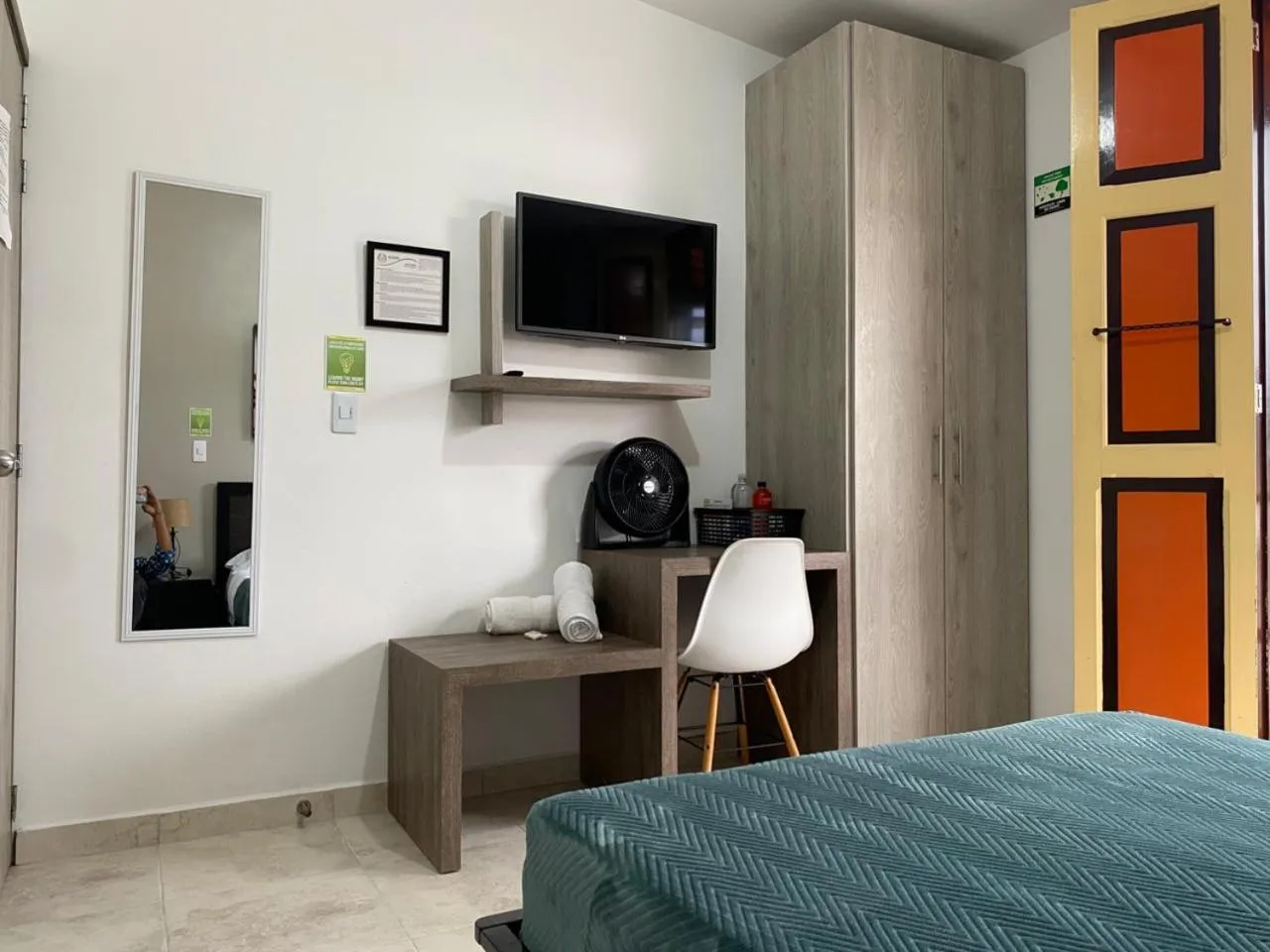 Photo of the whole room, Bed in Casa Borbon