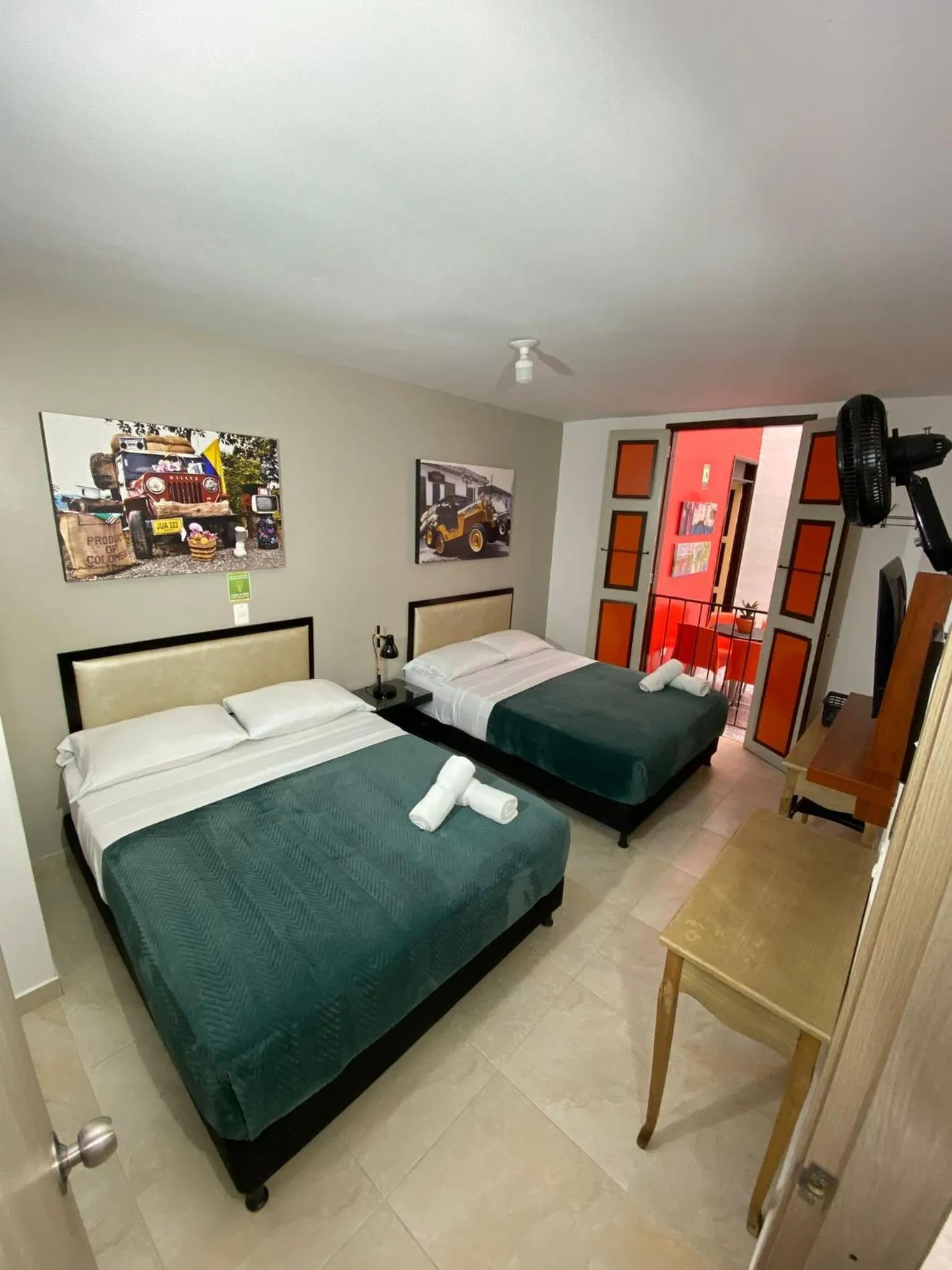 Photo of the whole room, Bed in Casa Borbon