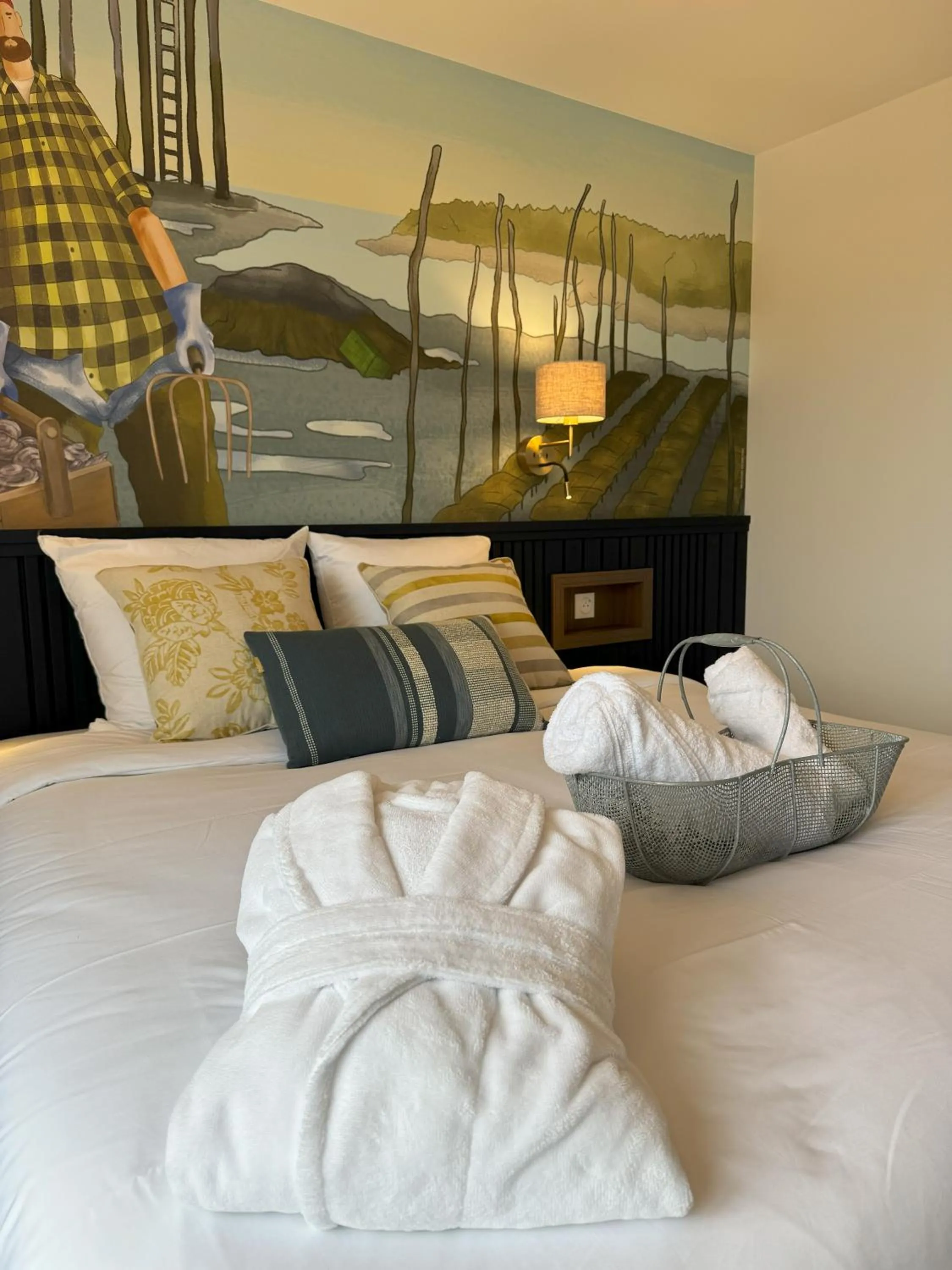 Bed in Domaine Les Clayères