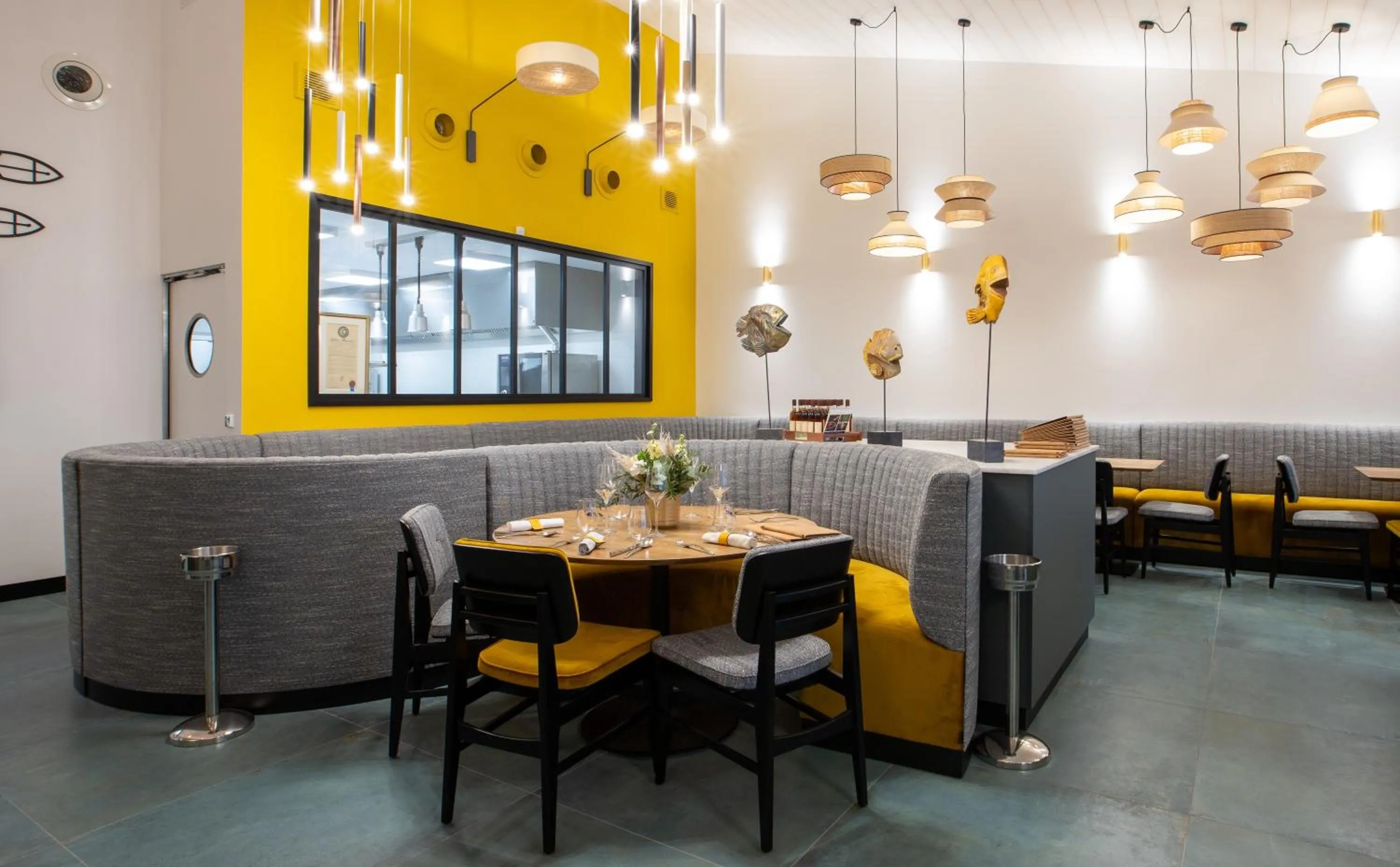 Restaurant/places to eat in Domaine Les Clayères