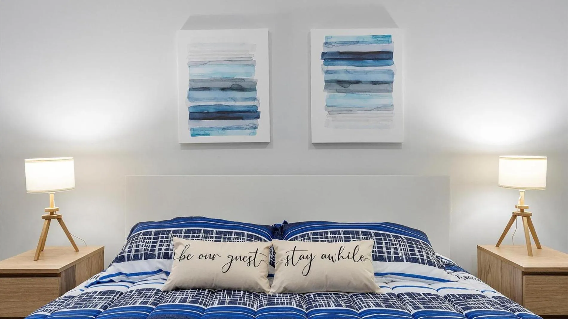 Bed in Ocean Reserve Luxury Condos Across from Sunny Isles Beach