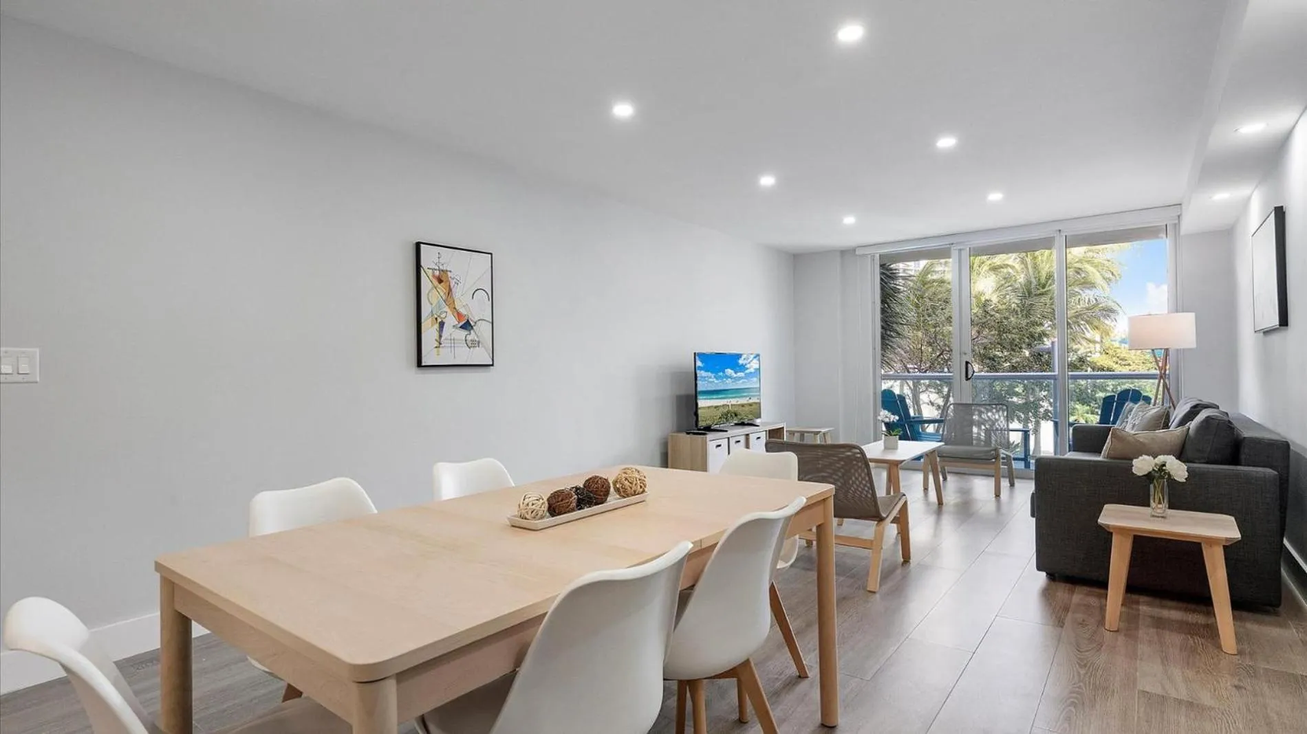 Balcony/Terrace in Ocean Reserve Luxury Condos Across from Sunny Isles Beach