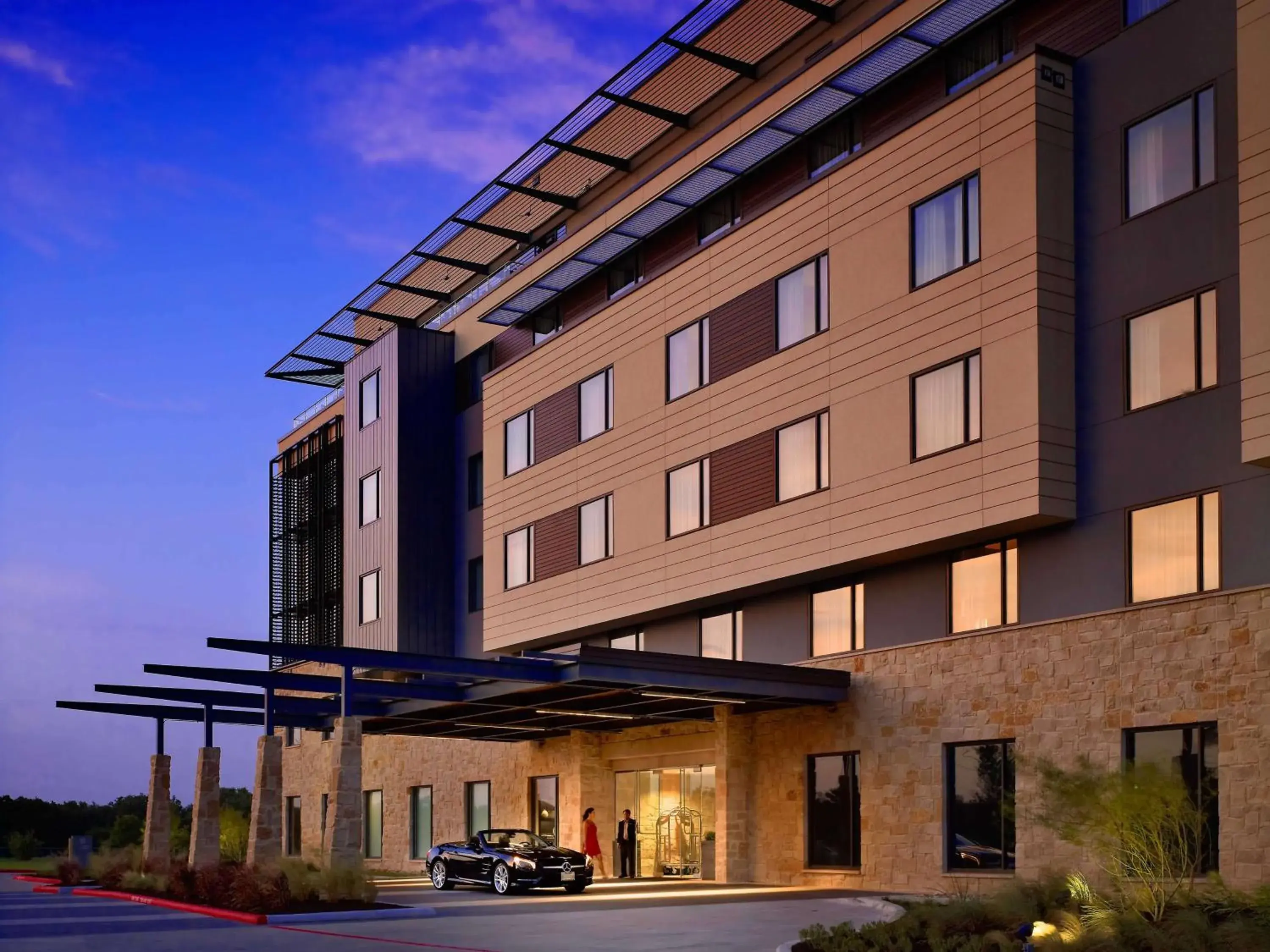 Property building in Sonesta Bee Cave Austin Hill Country Property building in Sonesta Bee Cave Austin Hill Country