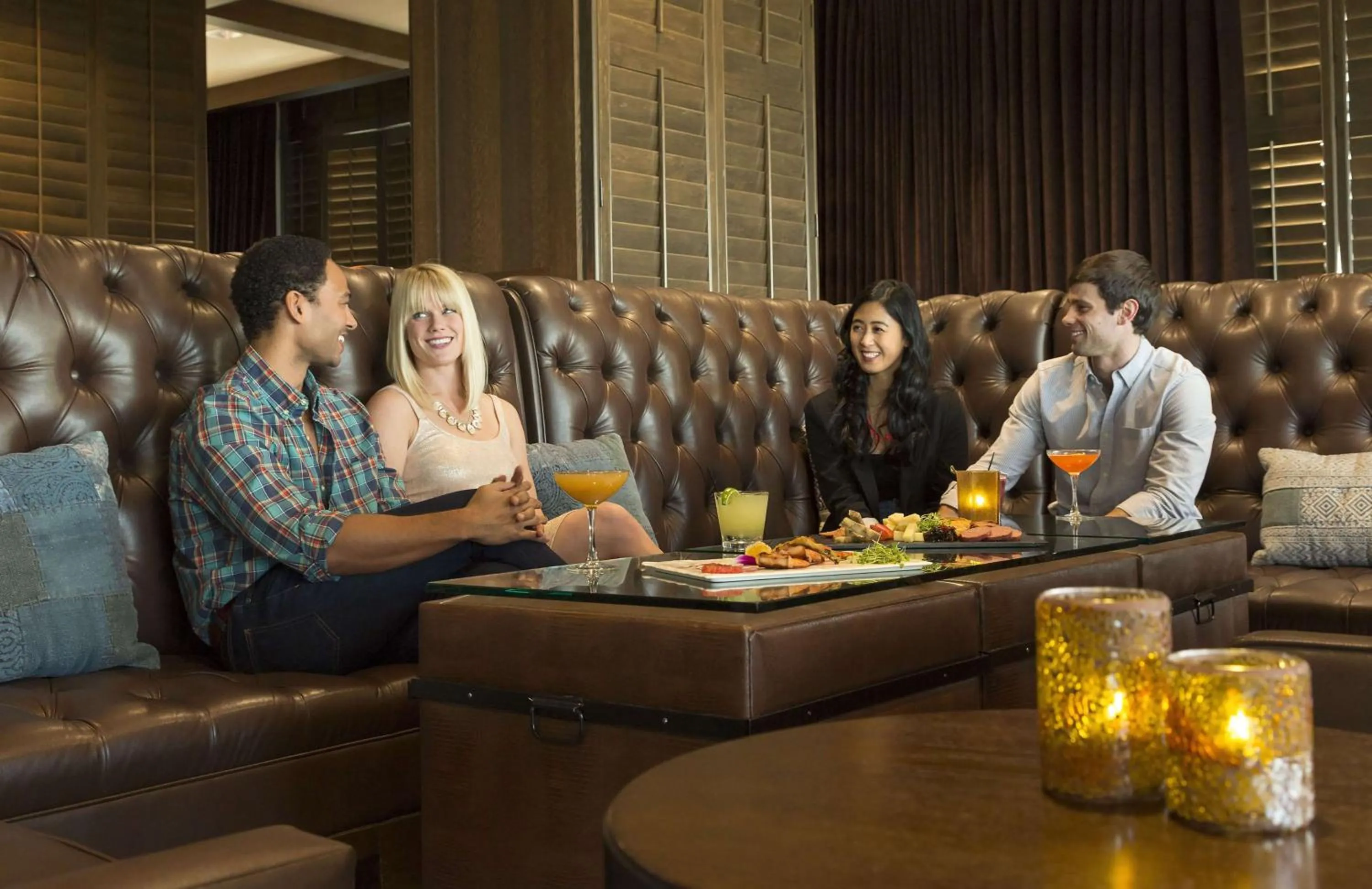 Lounge or bar in Sonesta Bee Cave Austin Hill Country