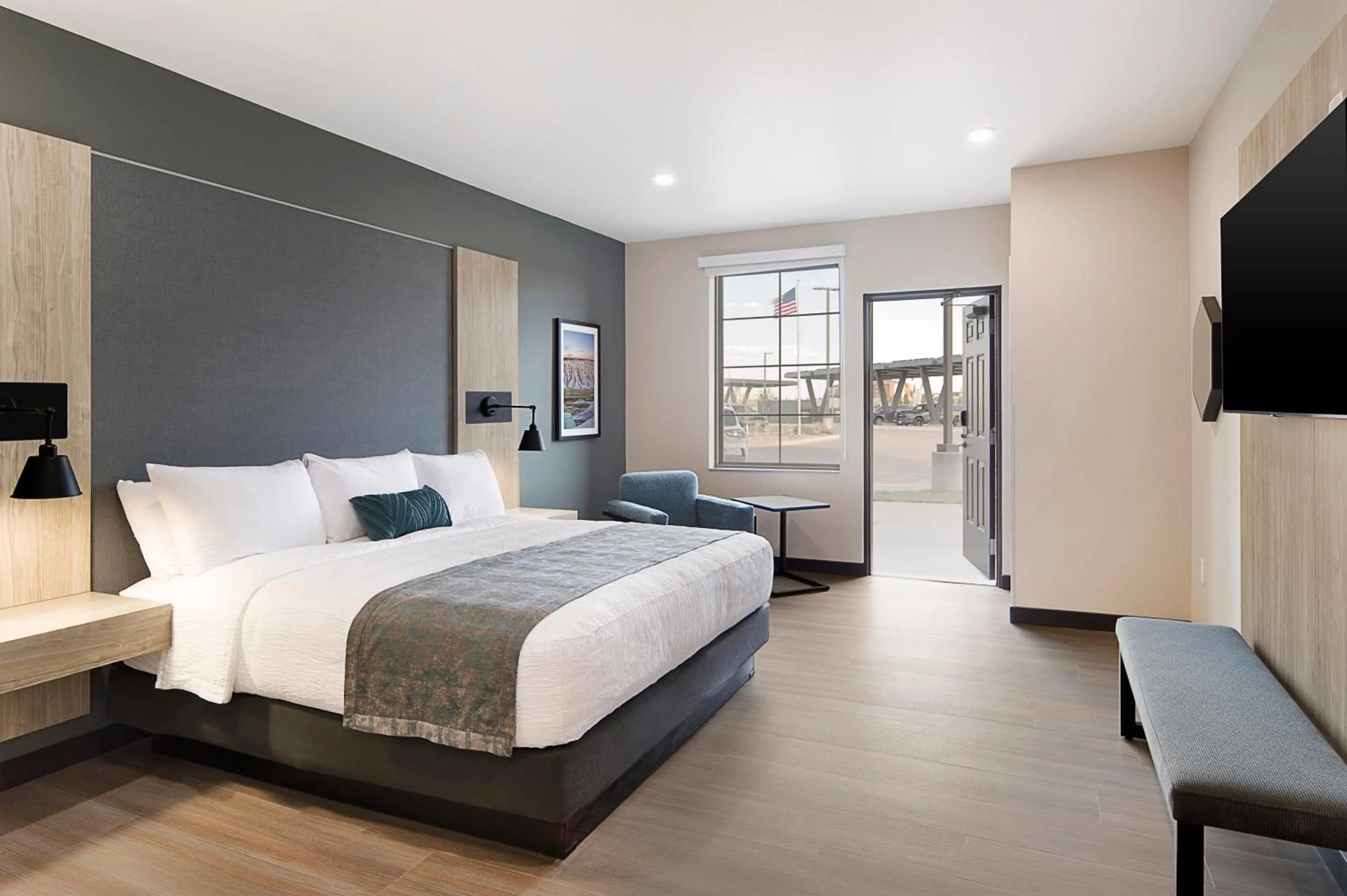 Bedroom, Bed in ClubHouse Hotel & Suites Rapid City