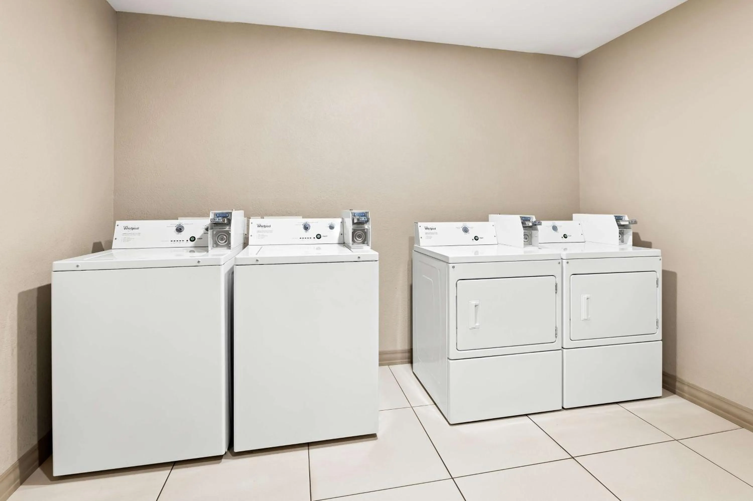 Property building in Best Western Snowflake Inn