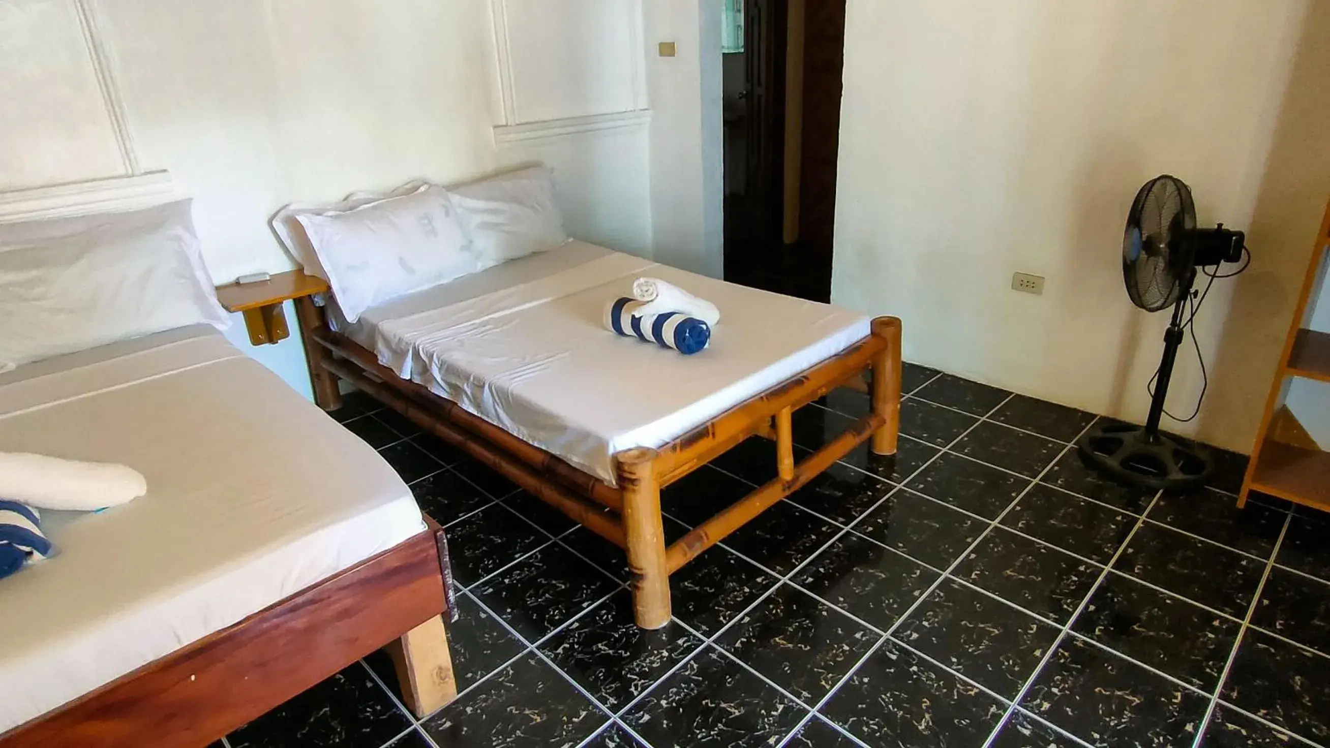 Bedroom, Bed in Isla Hayahay Beach Resort and Restaurant Bedroom, Bed in Isla Hayahay Beach Resort and Restaurant