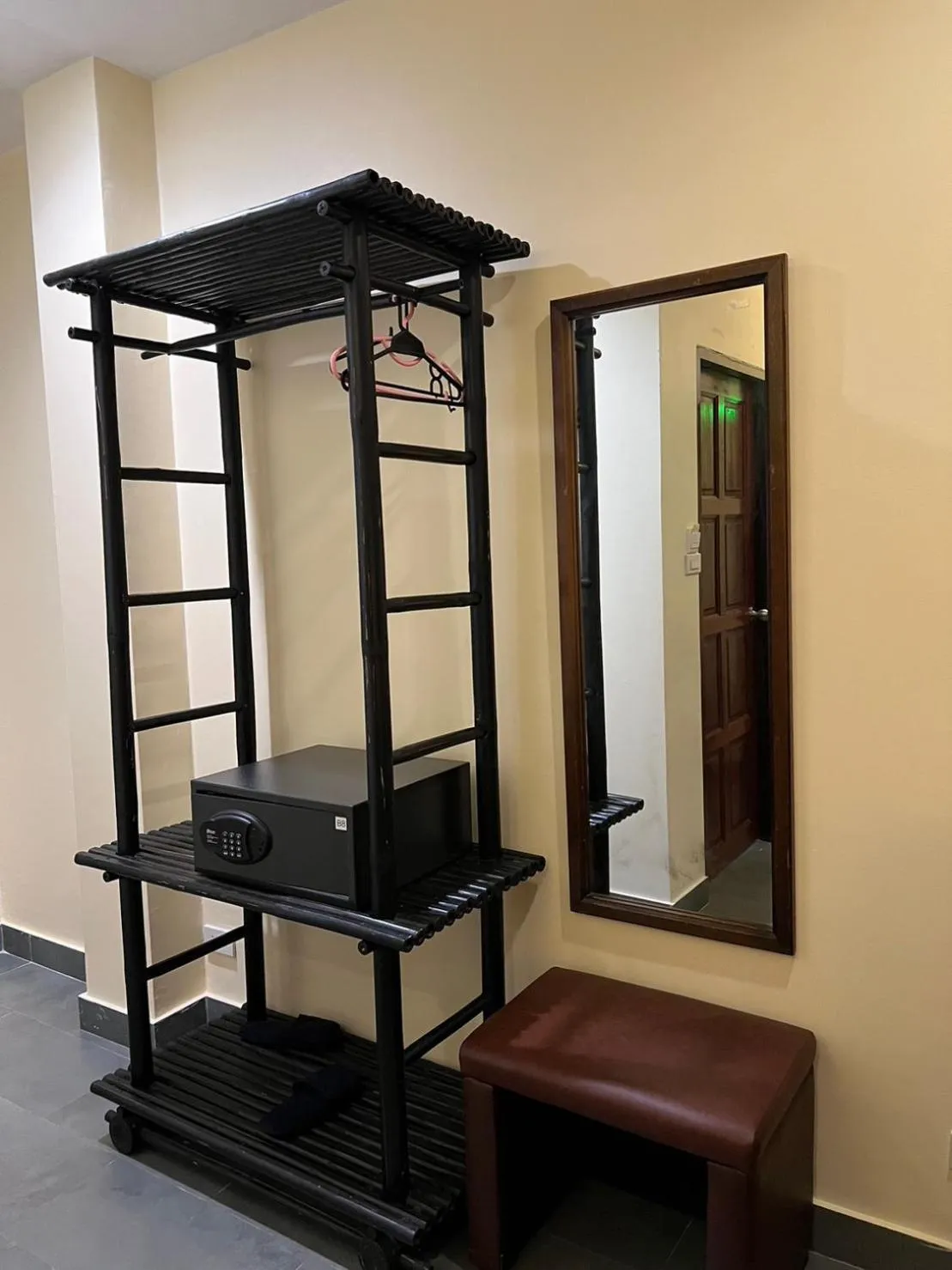 Property building in Blue Chang House