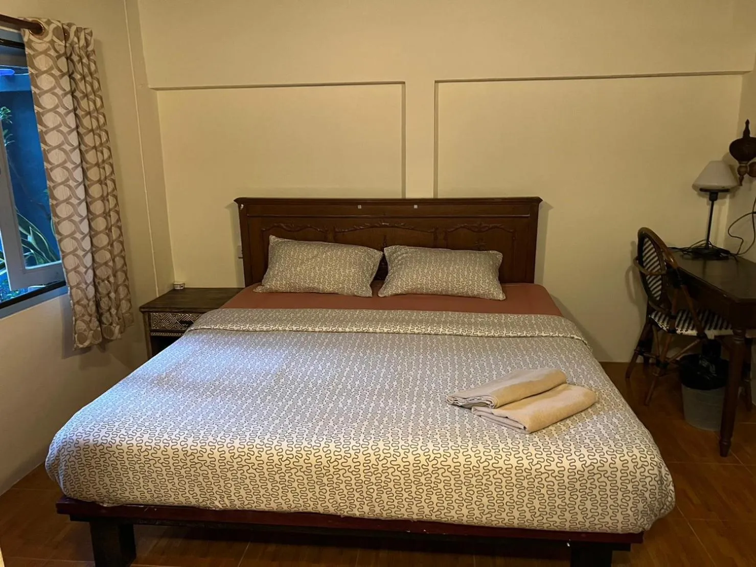 Bedroom, Bed in Blue Chang House