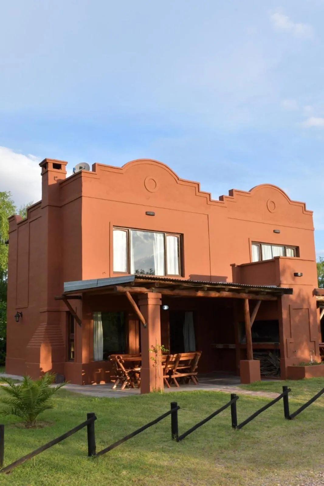 Property building in Hacienda ALTO MONTE