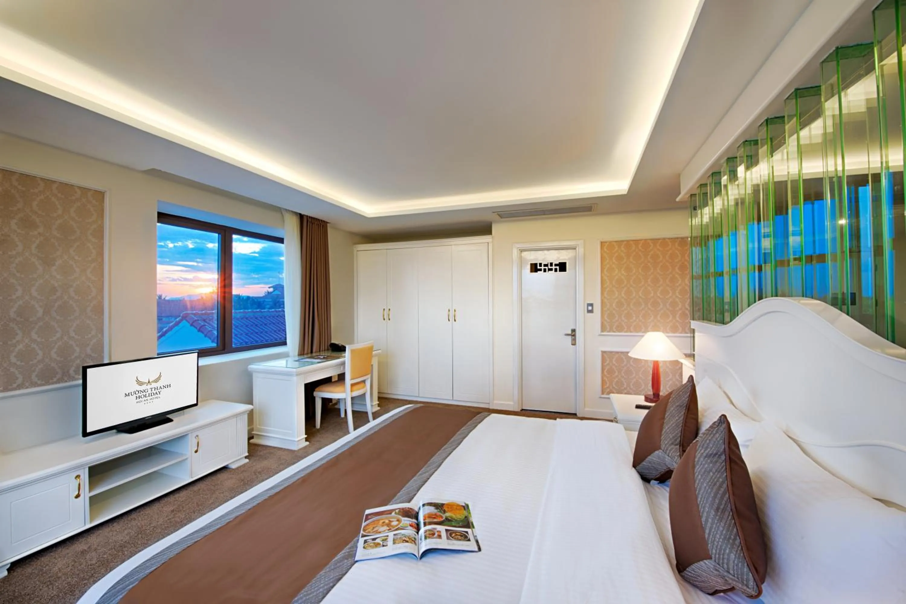 Bedroom, Bed in Muong Thanh Holiday Hoi An Hotel