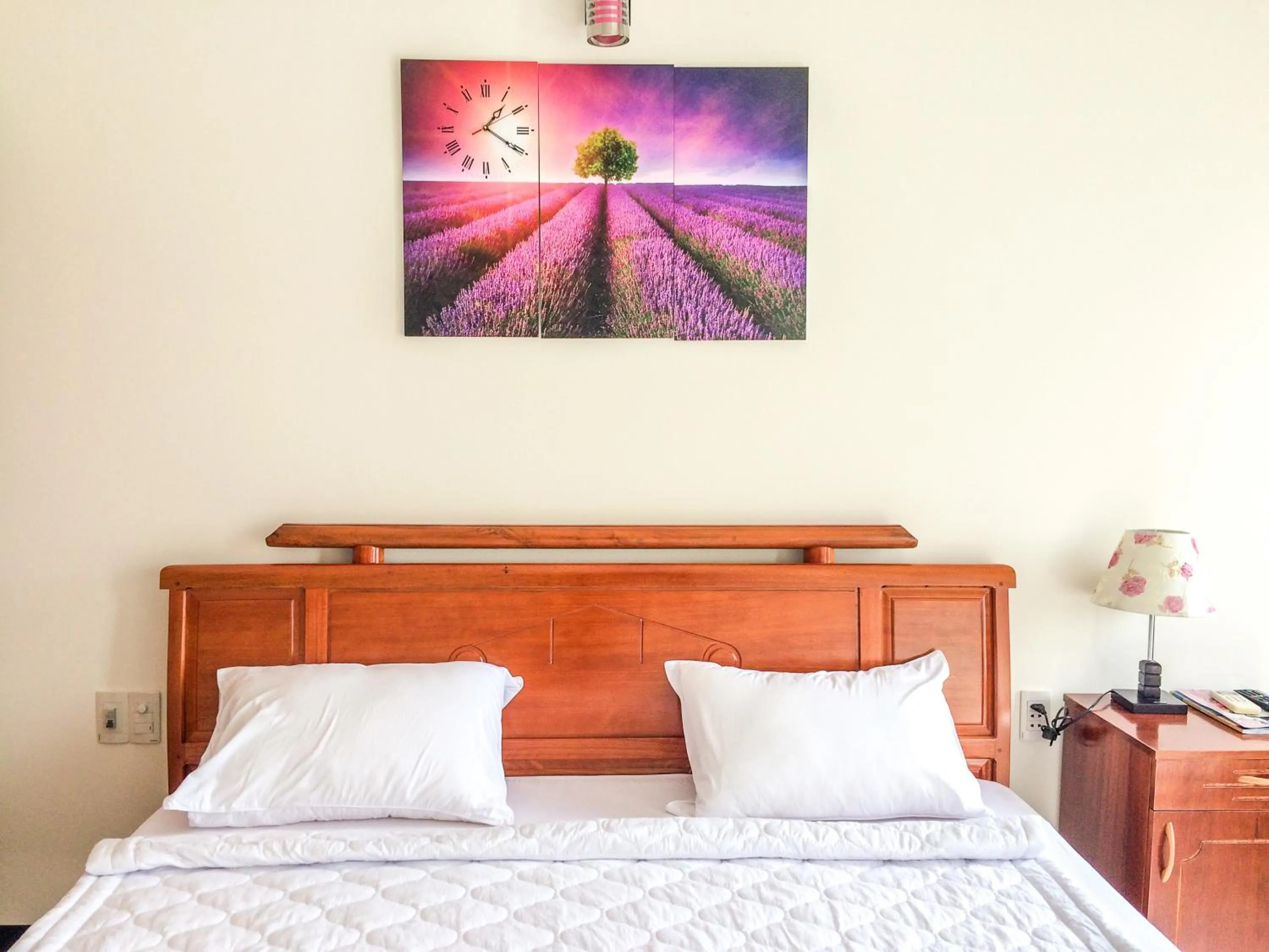 Bed in B & B Accommodation Service