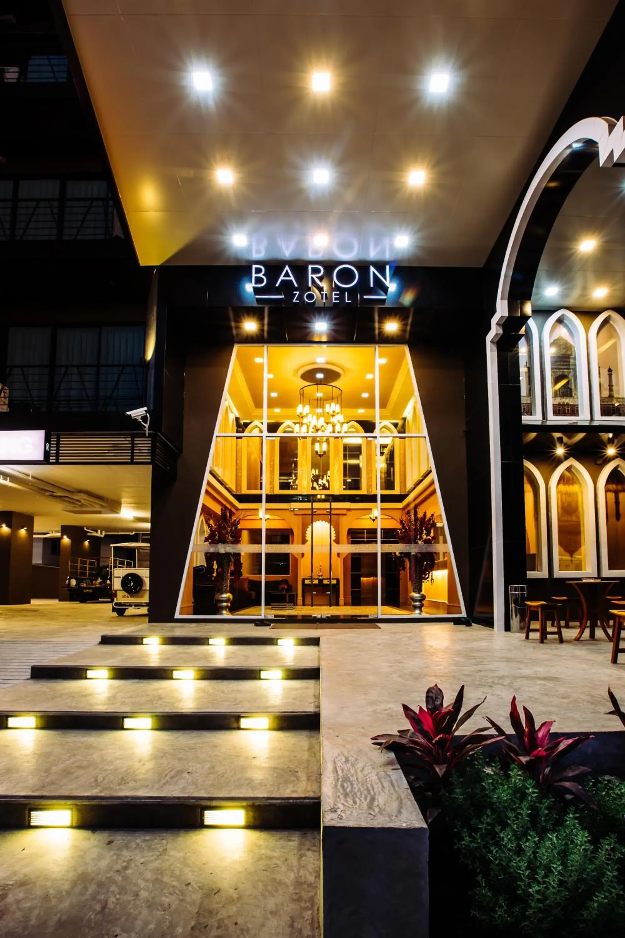 Facade/entrance in Baron Zotel Bangkok SHA PLUS Facade/entrance in Baron Zotel Bangkok SHA PLUS