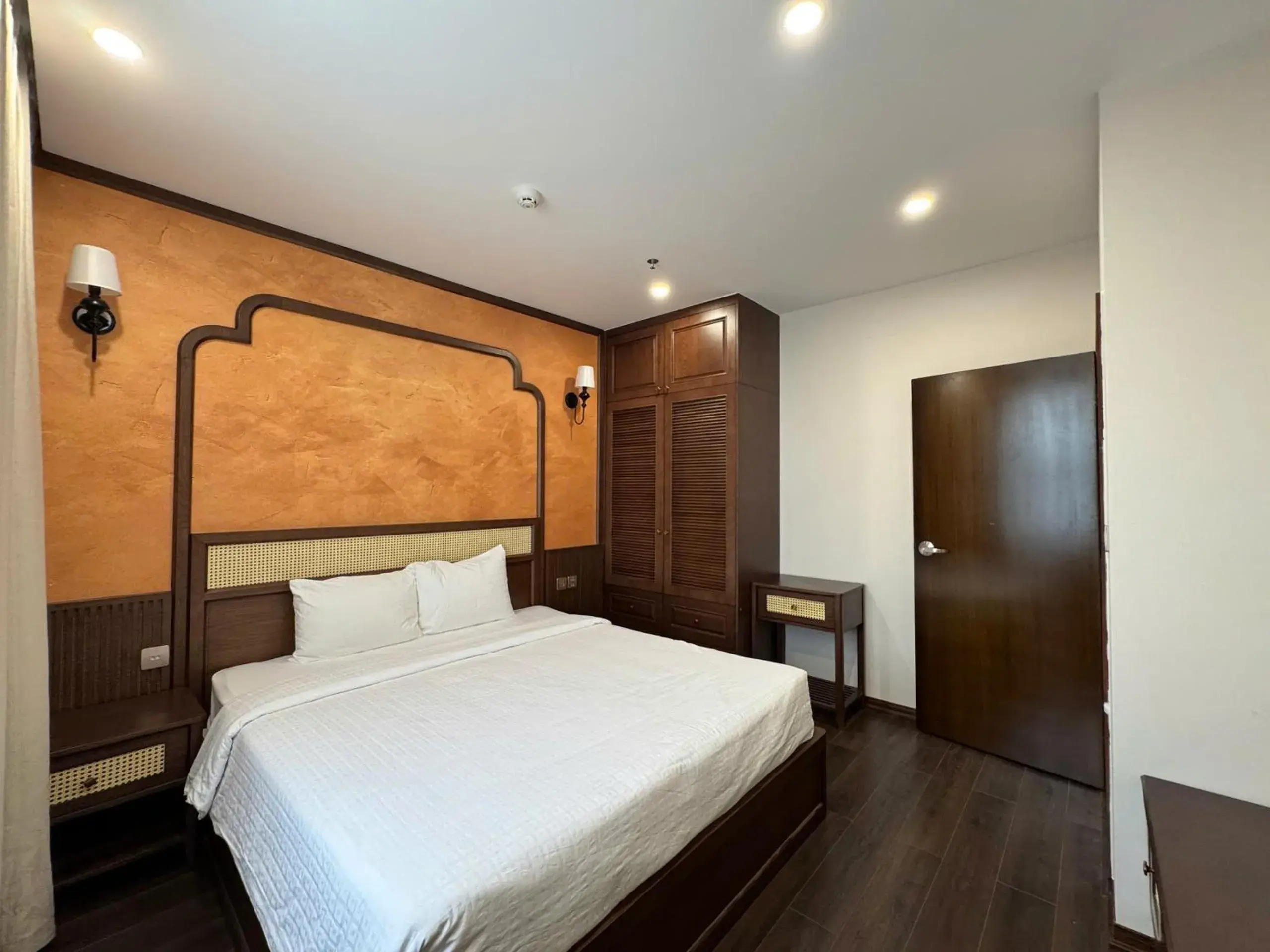 Bed in AURORA Hotel Plaza Bed in AURORA Hotel Plaza