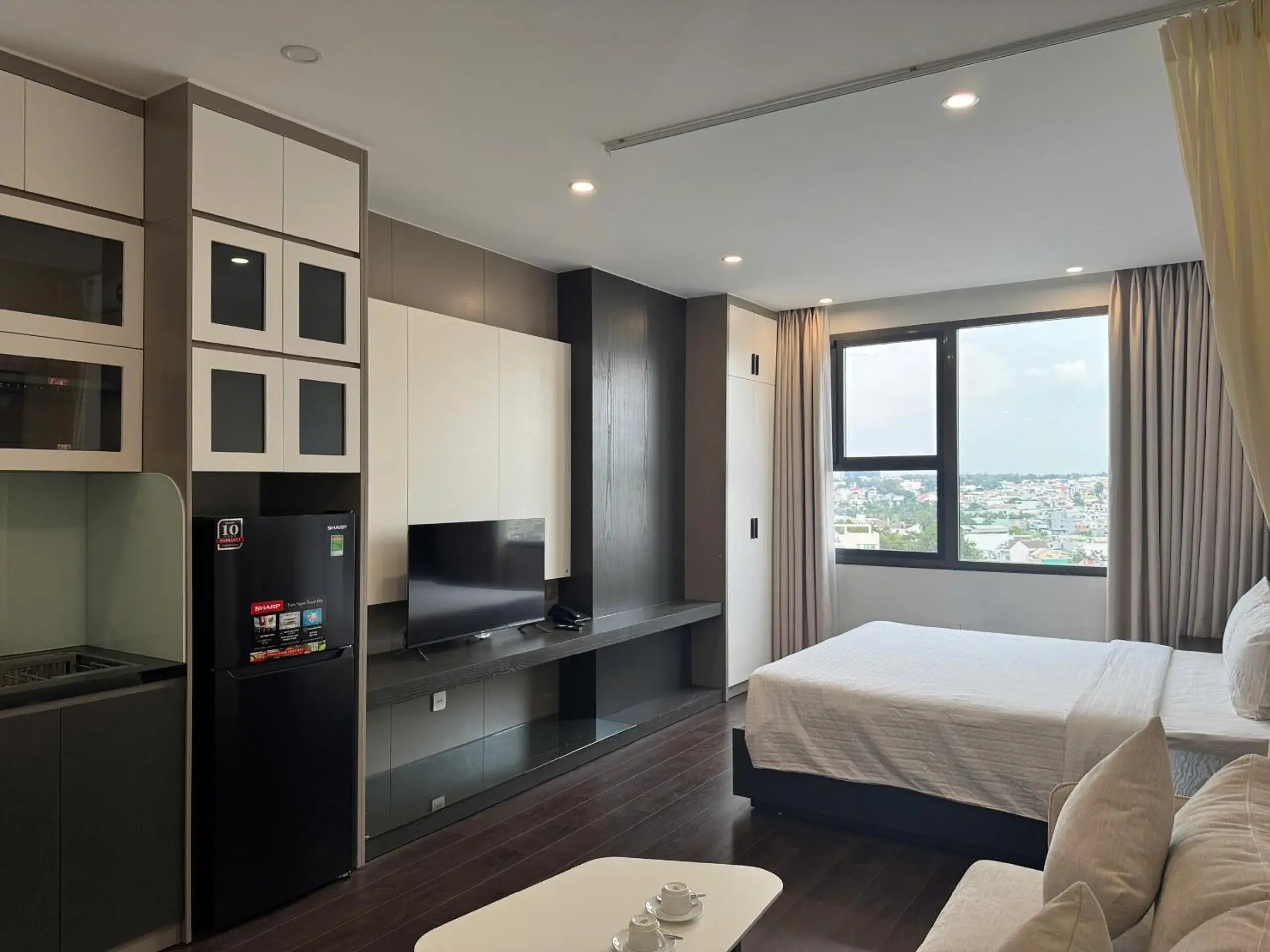 Bed in AURORA Hotel Plaza Bed in AURORA Hotel Plaza