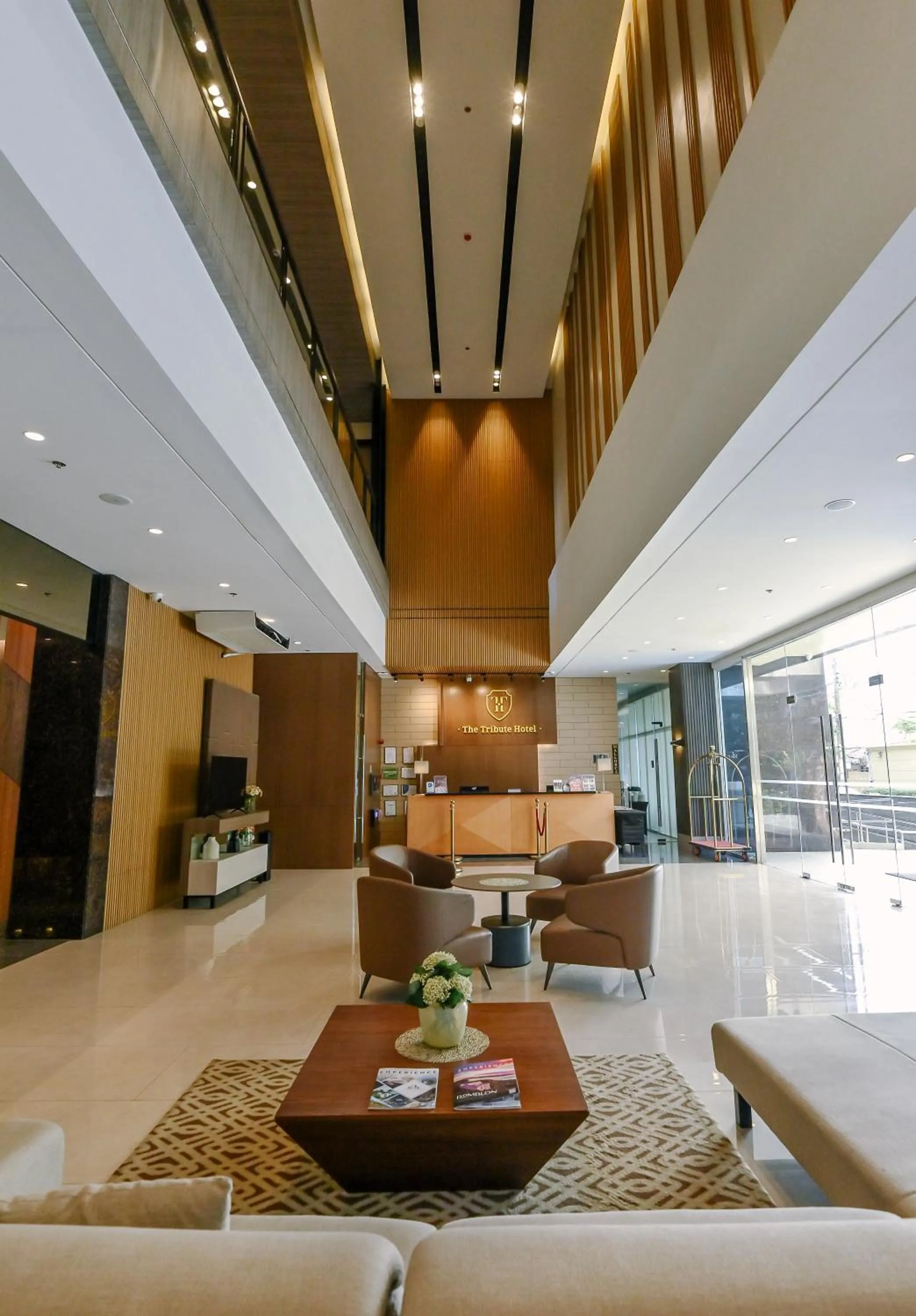 Lobby or reception in The Tribute Hotel