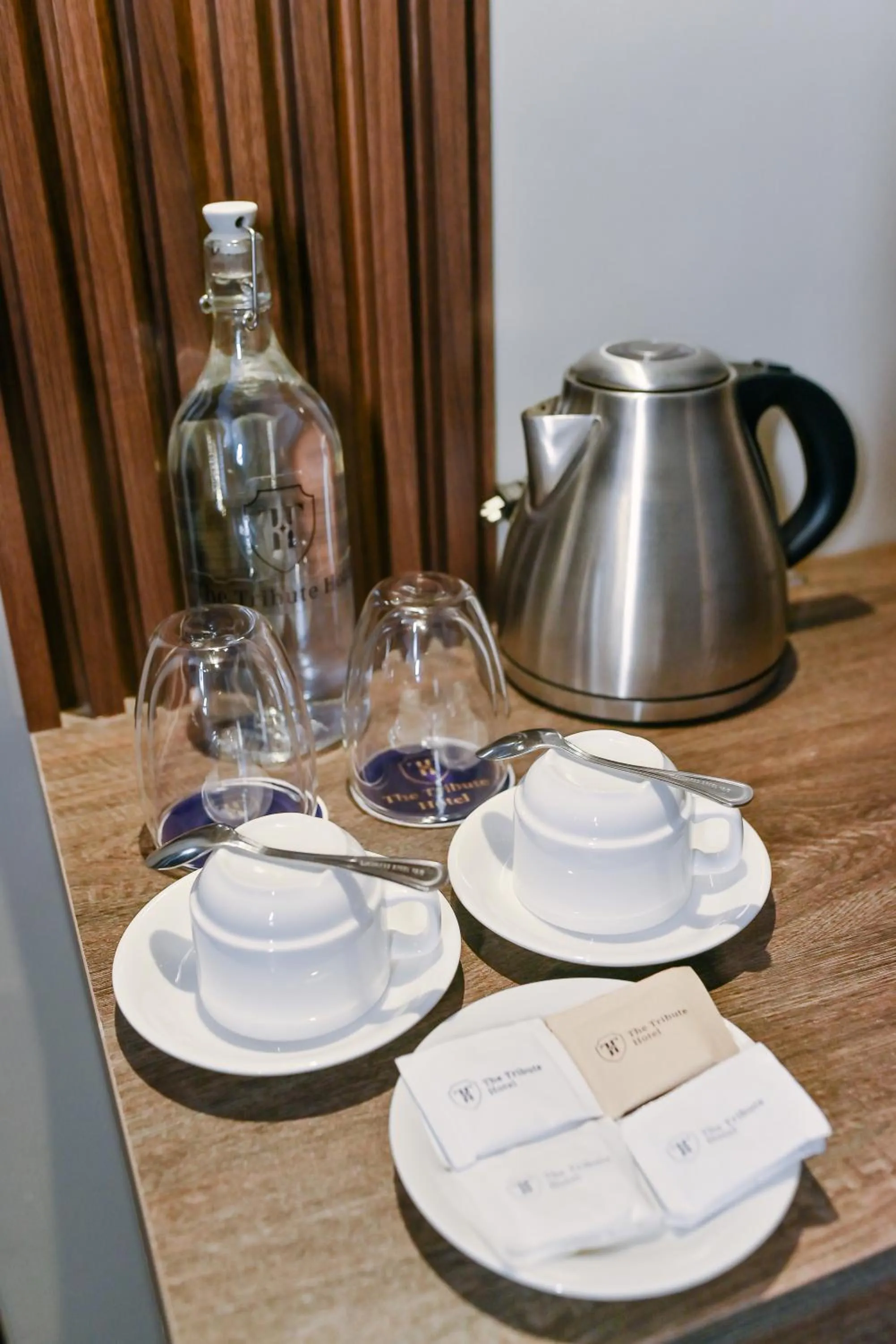Coffee/tea facilities in The Tribute Hotel