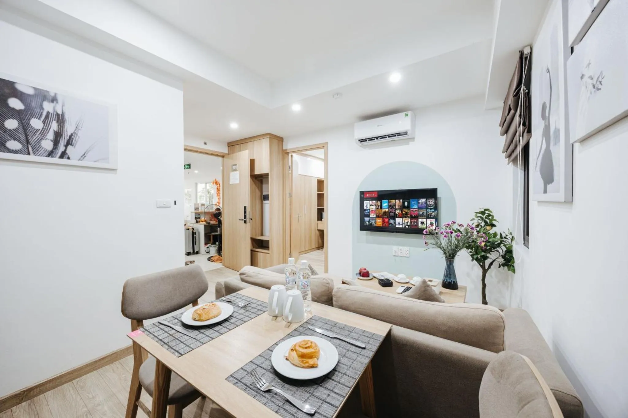 TV and multimedia in The Euphoria Sophisticated Style - Stay 24h