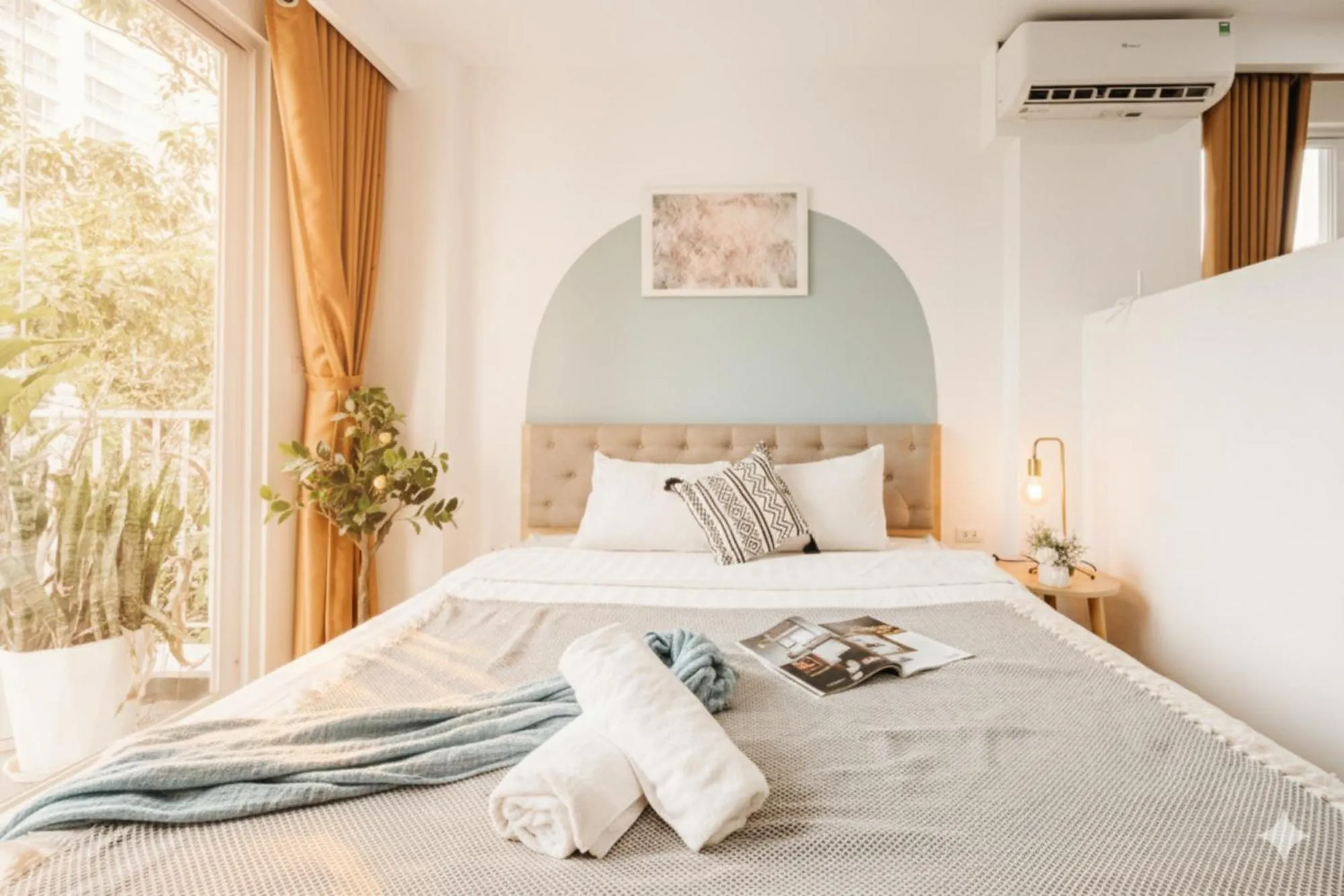 Bedroom, Bed in Label6 Studio West Lake