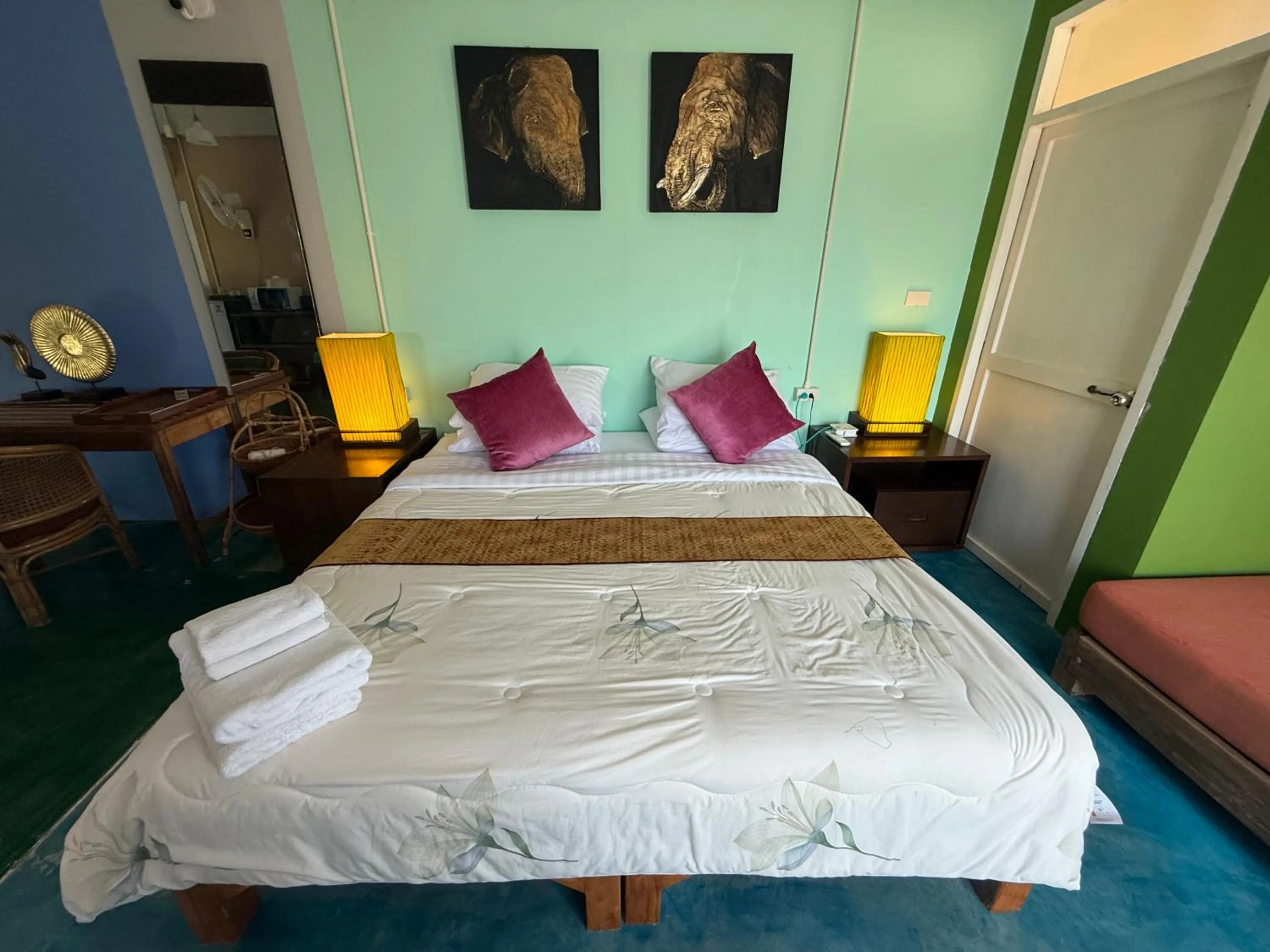 Bed in Golden Mango House