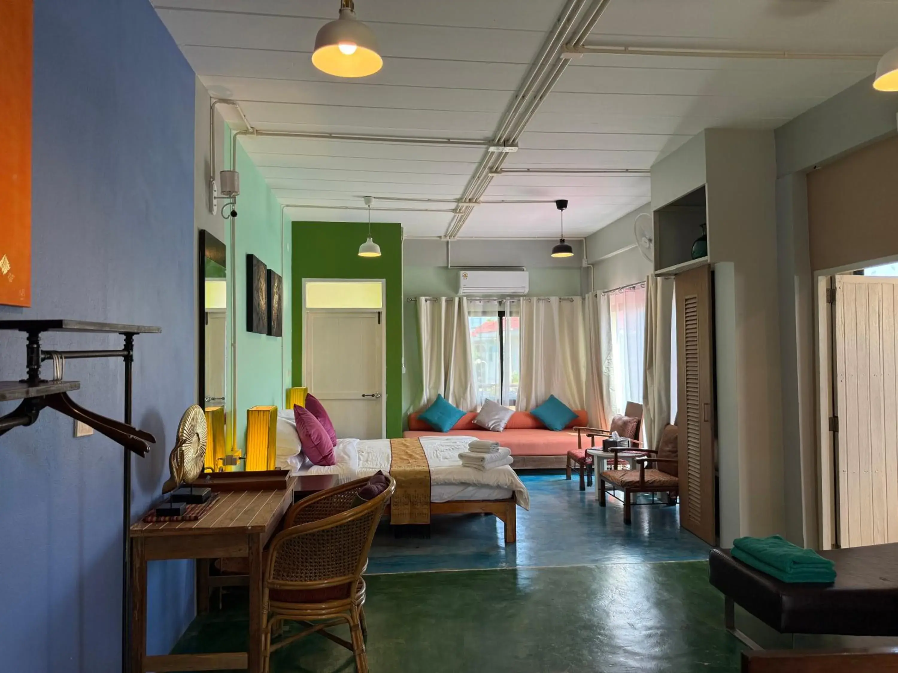 Double Room with Garden View in Golden Mango House Double Room with Garden View in Golden Mango House