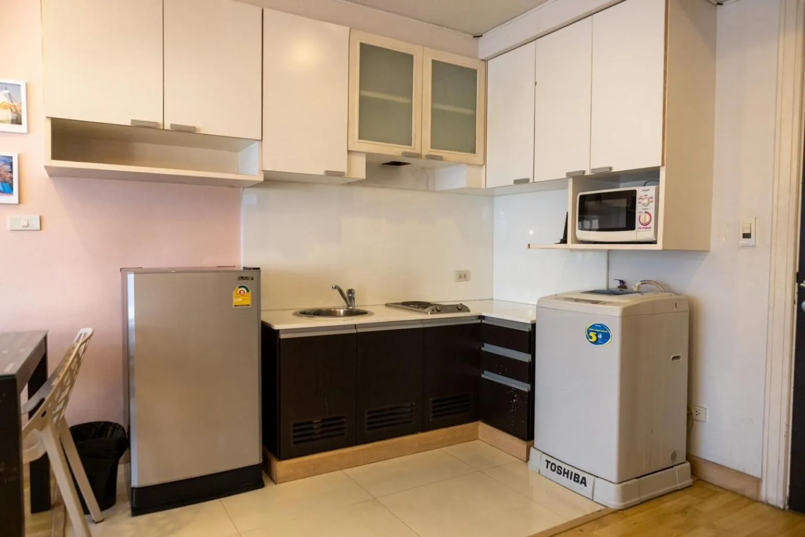 Kitchen or kitchenette in P Villa Lamoon Thonglor
