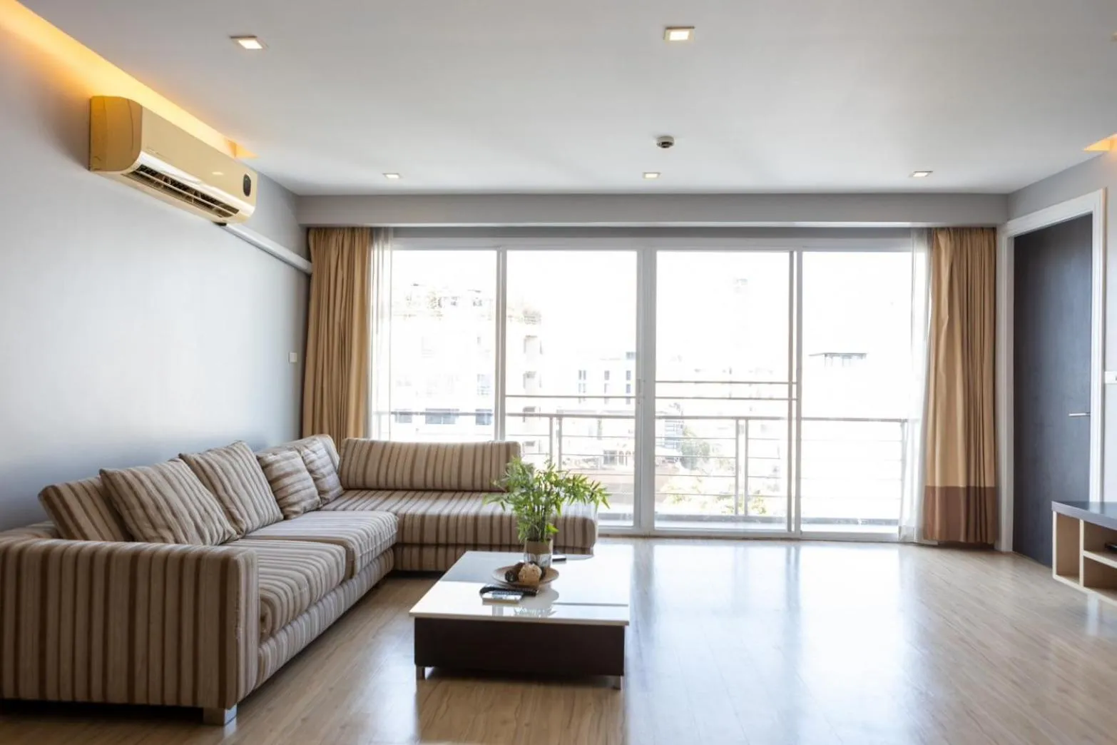 Living room in P Villa Lamoon Thonglor