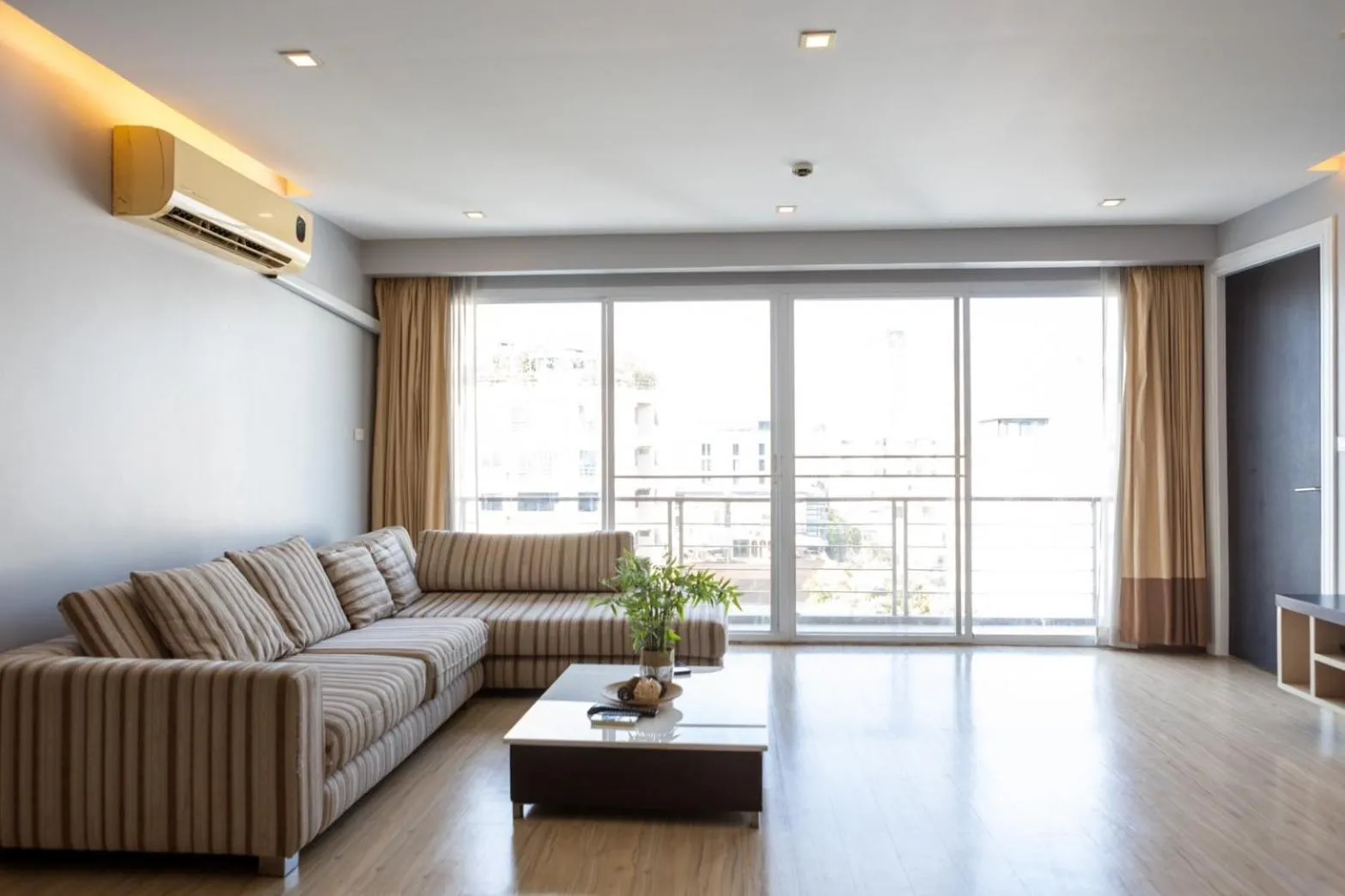 Living room in P Villa Lamoon Thonglor
