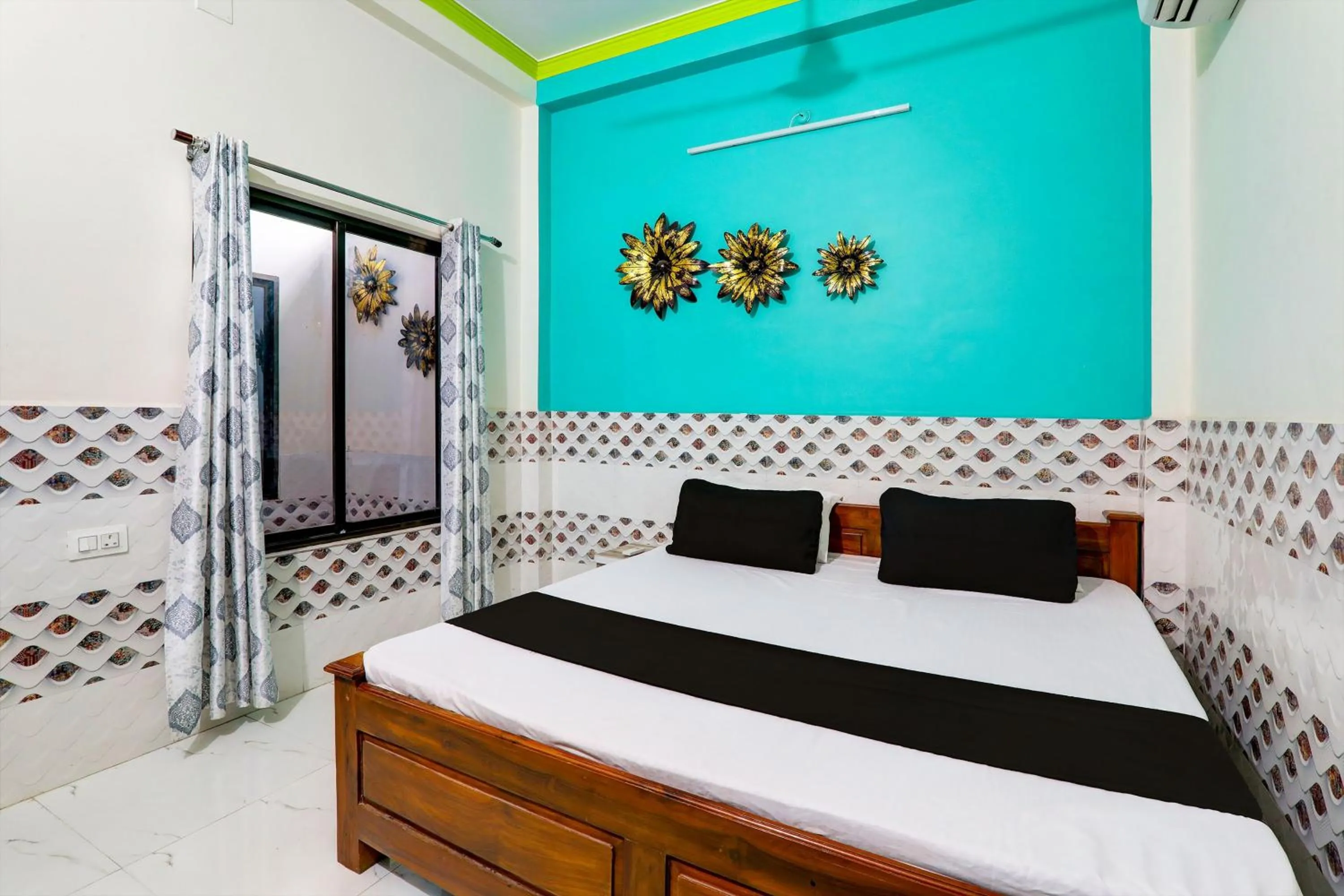 Bedroom, Bed in Hotel O Ramadhya Palace