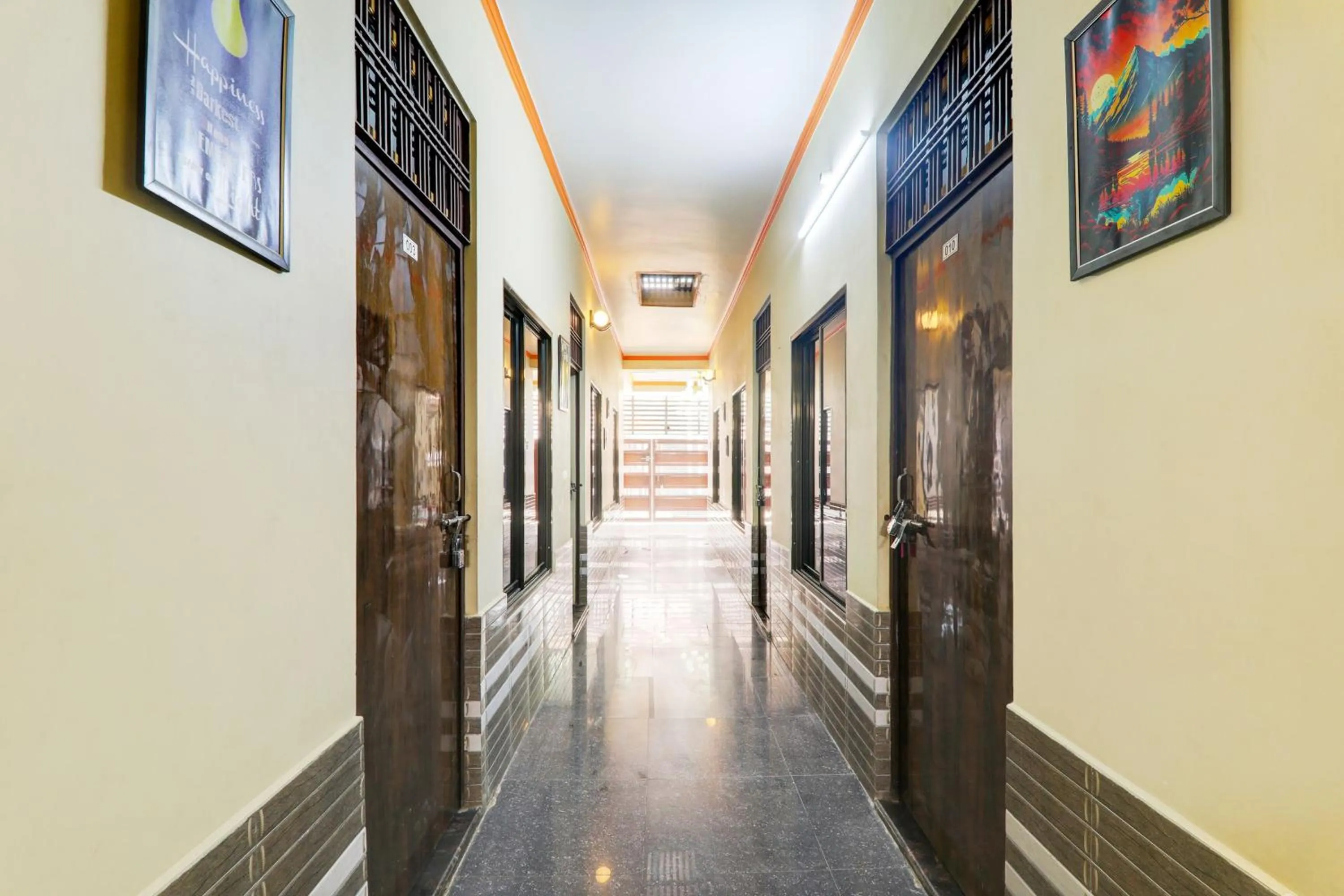 Lobby or reception in Hotel O Ramadhya Palace