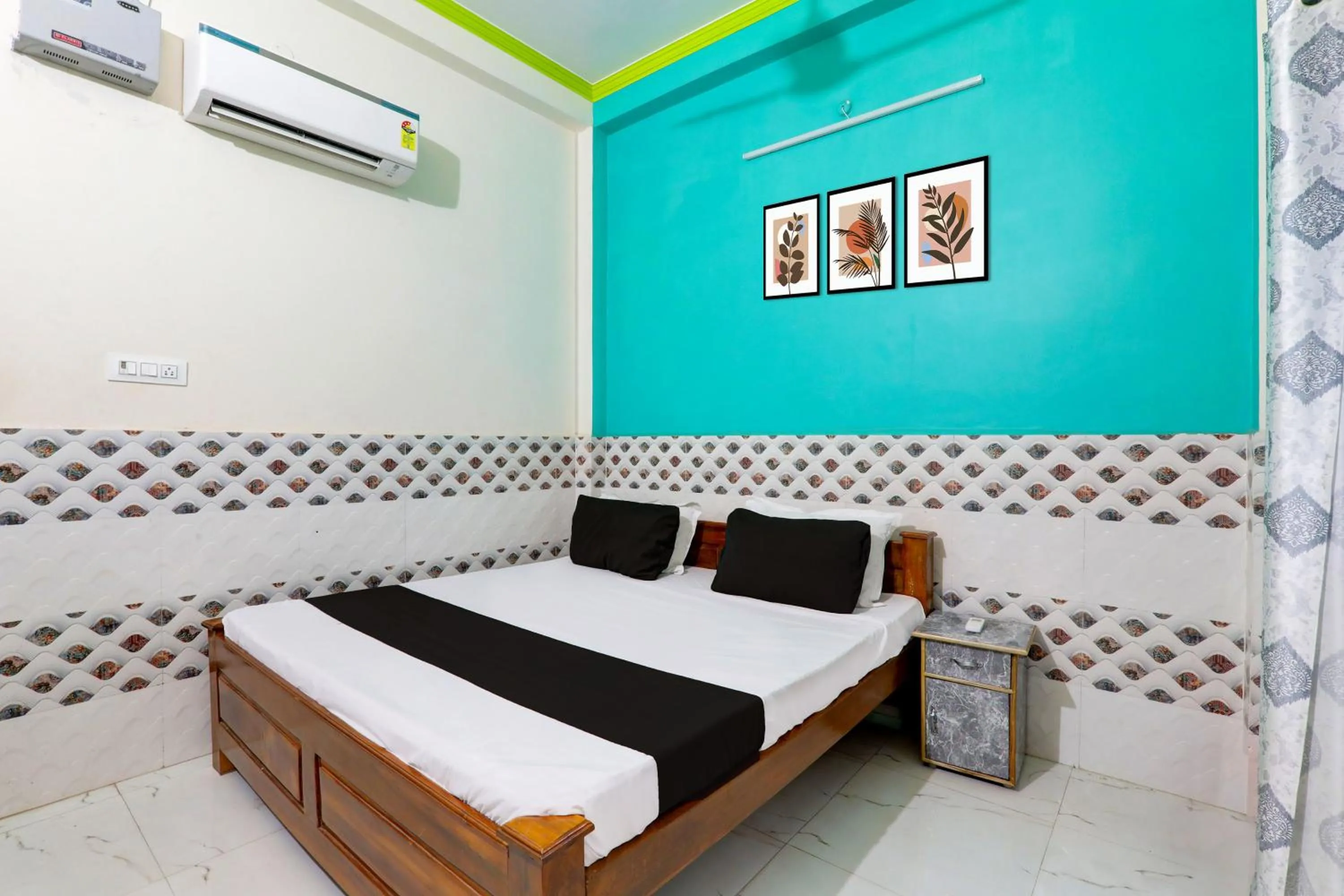 Hotel O Ramadhya Palace