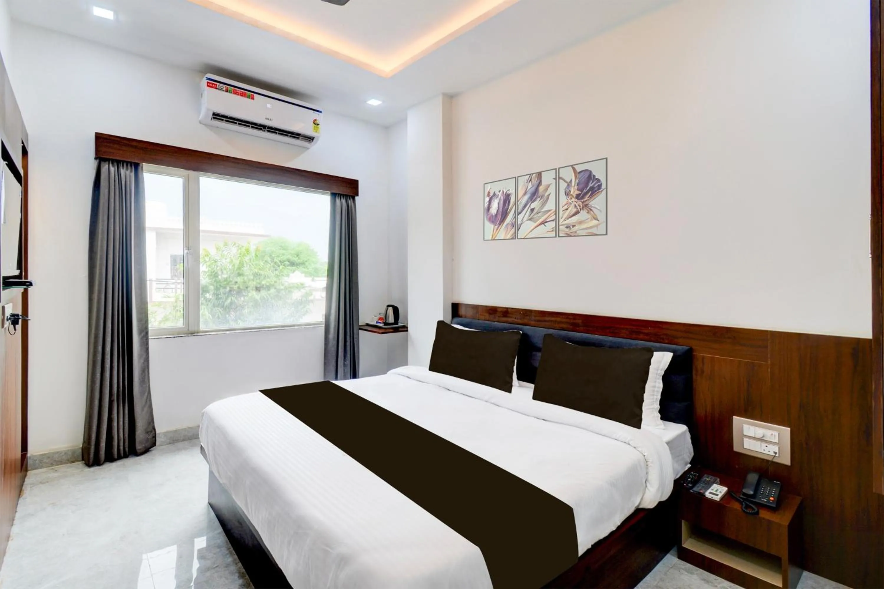 Bedroom in Hotel O Simony Palace