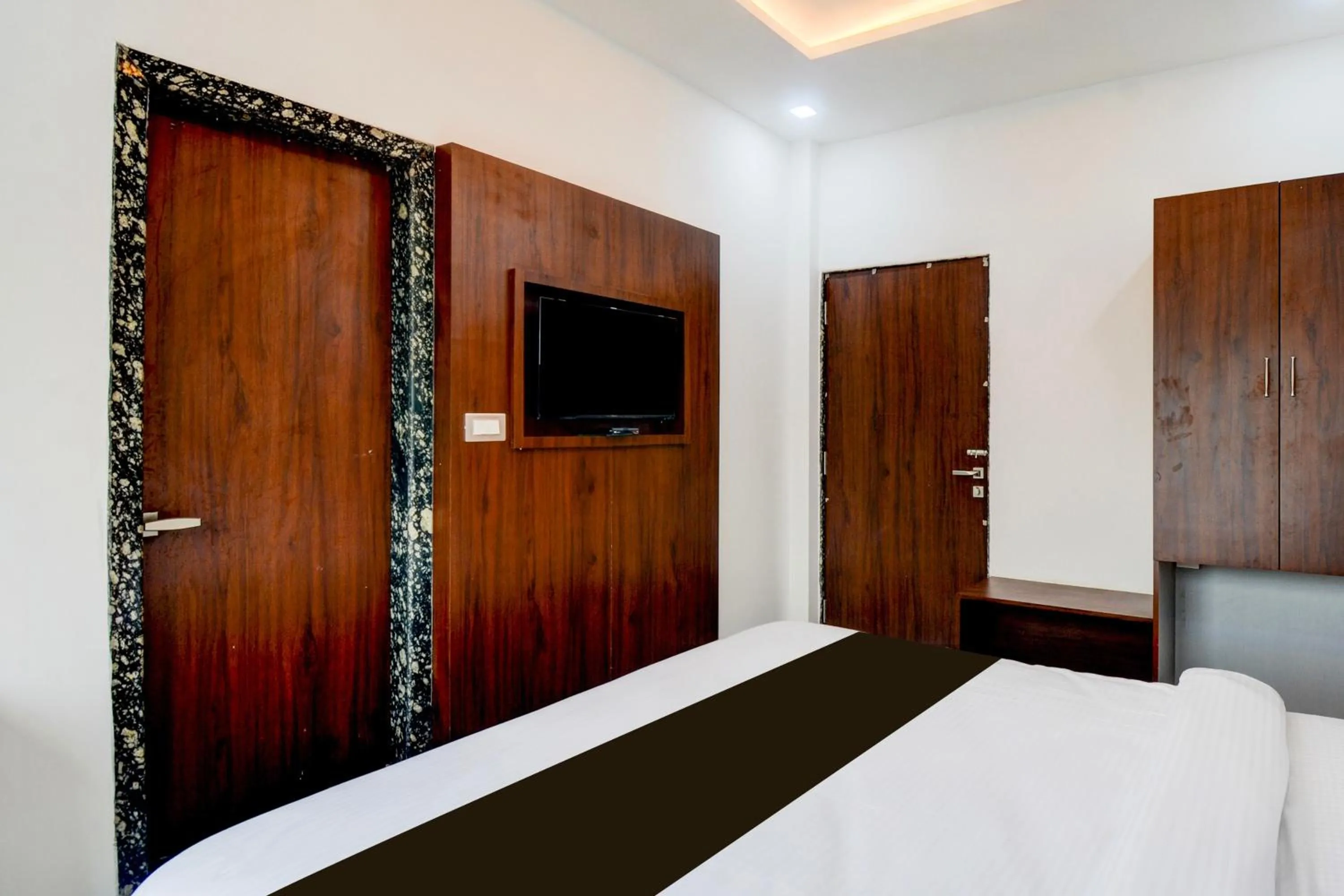 Bedroom in Hotel O Simony Palace