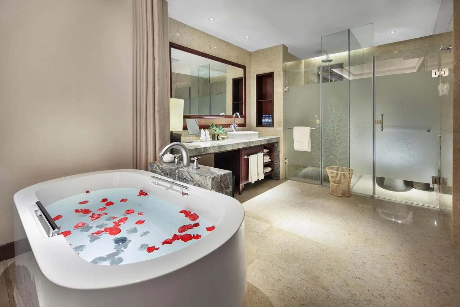 Bathroom in Yangshuo Riverside Resorts Hotel