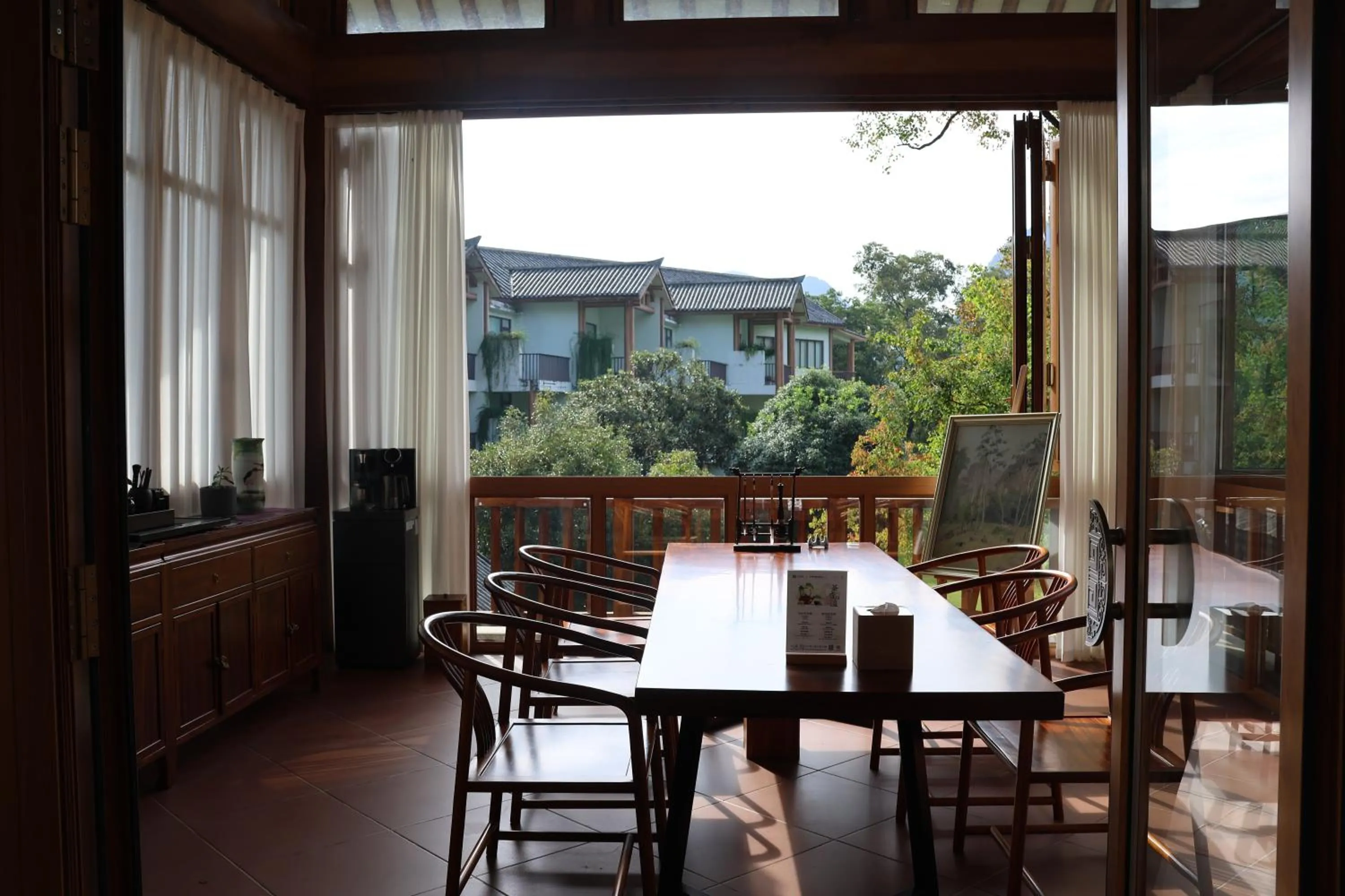 Meeting/conference room in Yangshuo Riverside Resorts Hotel