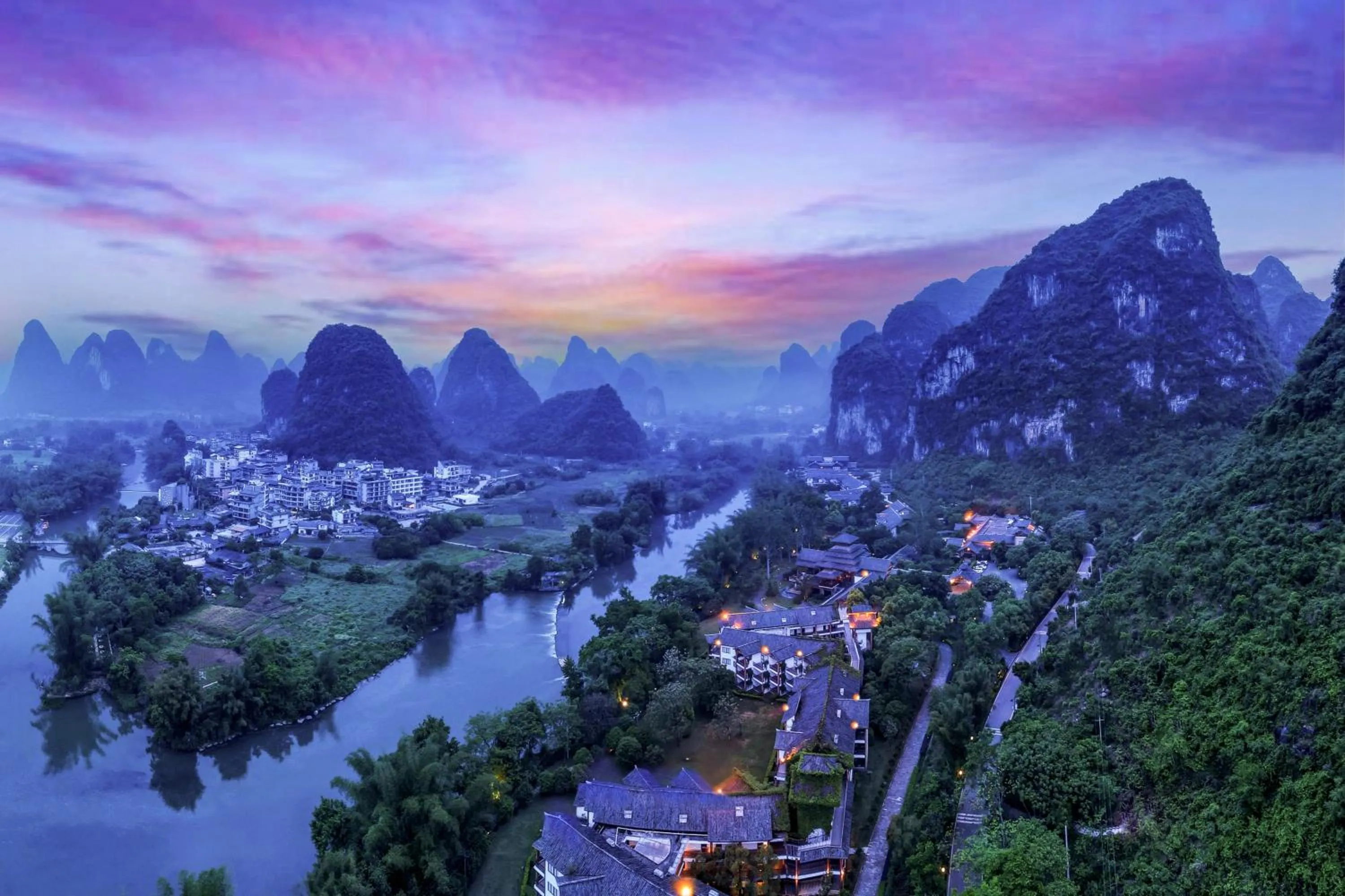 Natural landscape in Yangshuo Riverside Resorts Hotel