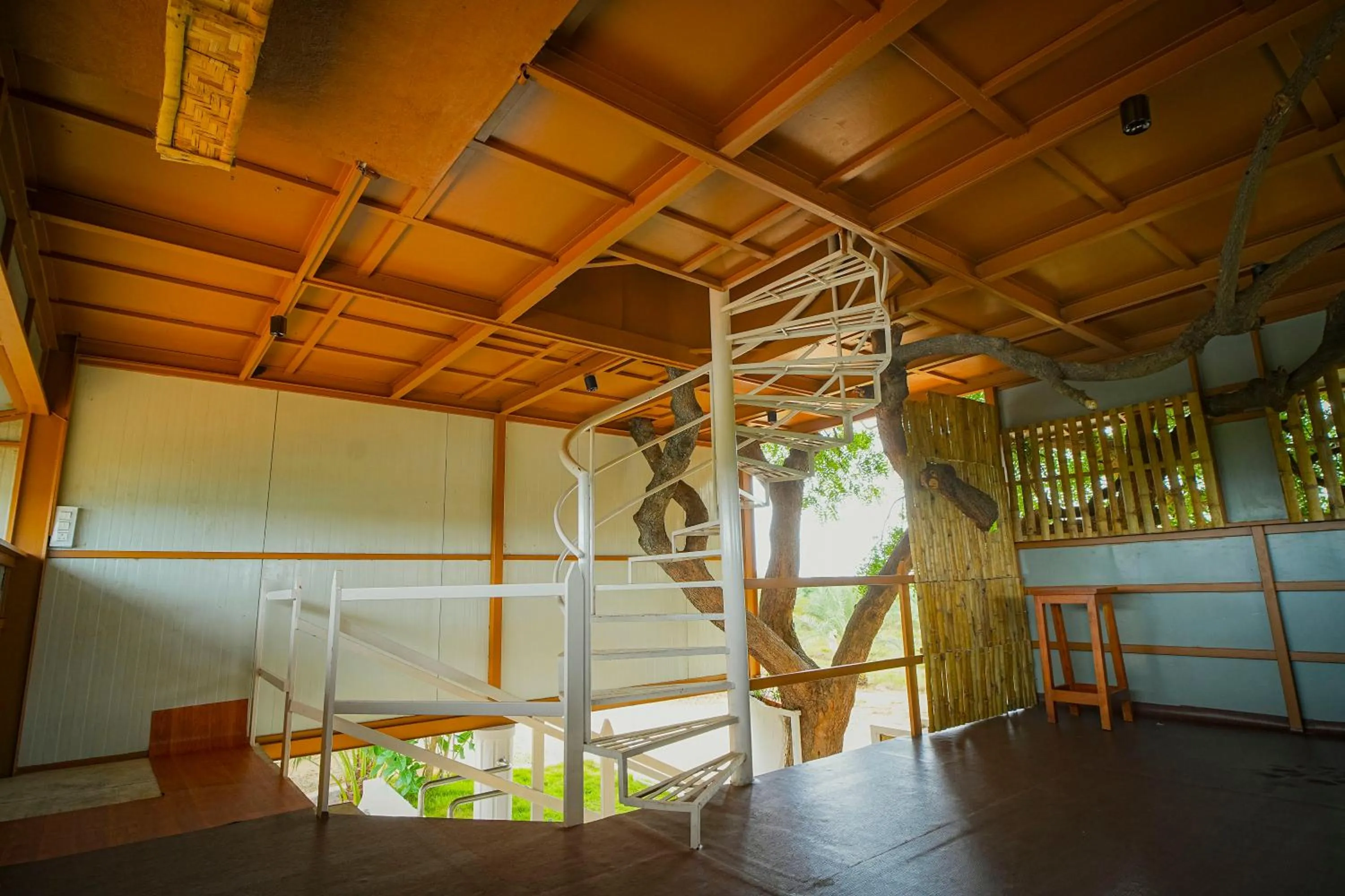 bunk bed in Habba Dates Villa Near Chikkaballapur