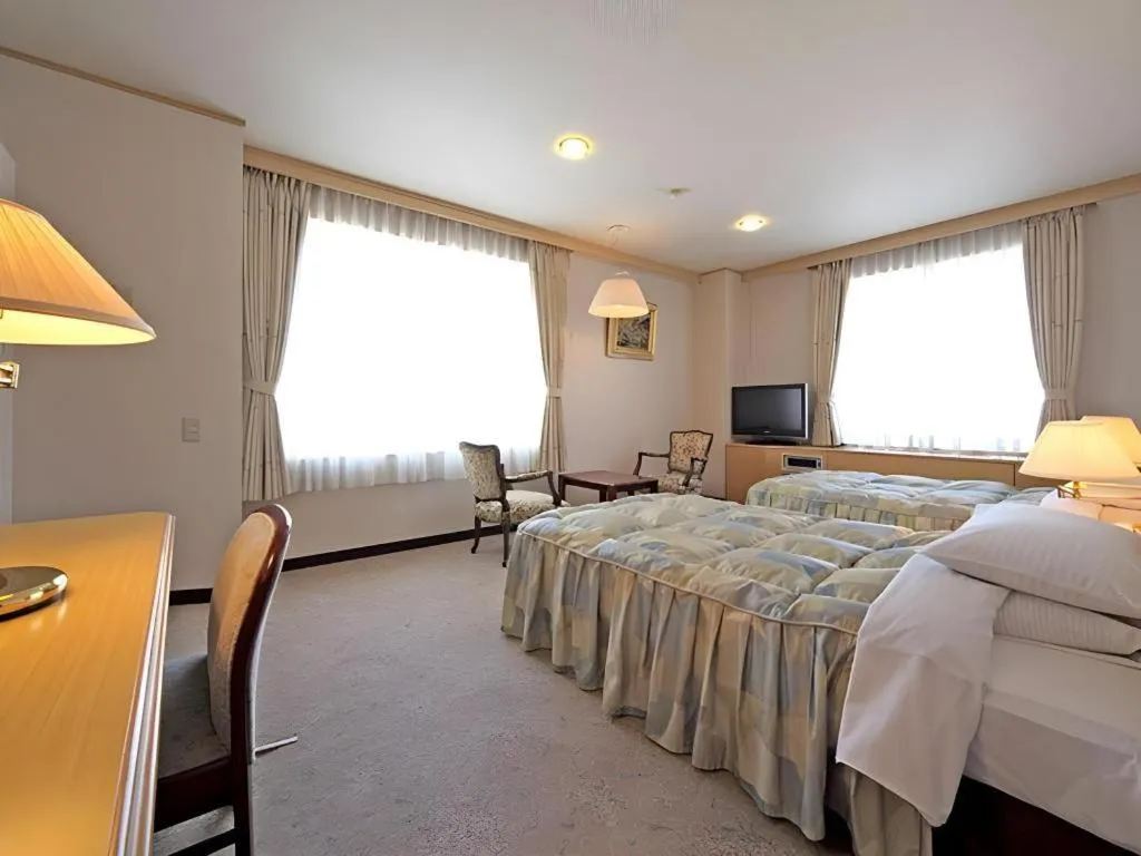 Bed in Gifu Grand Hotel