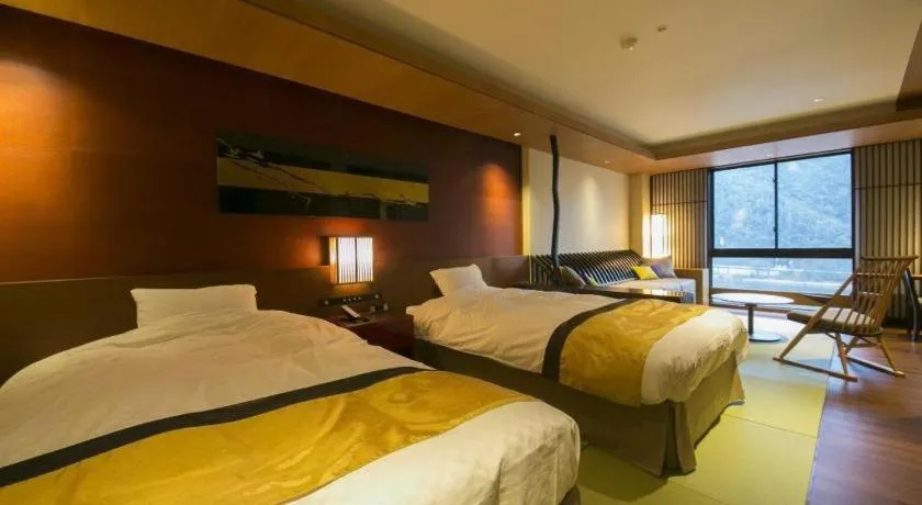 Bed in Gifu Grand Hotel