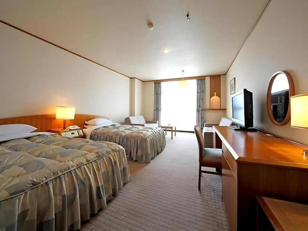 Bed in Gifu Grand Hotel