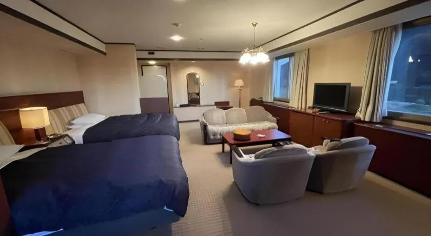 Bed in Gifu Grand Hotel