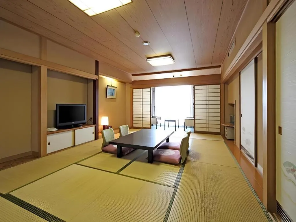 Bed in Gifu Grand Hotel