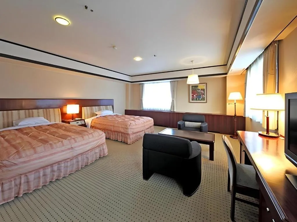 Bed in Gifu Grand Hotel