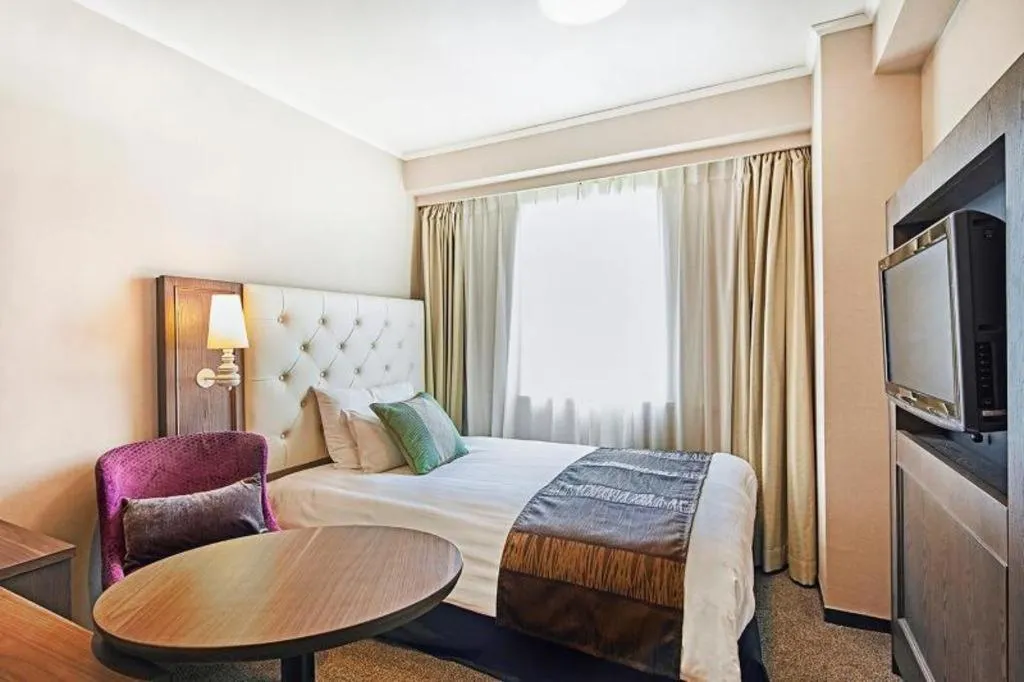 Bed in Akasaka Excel Hotel Tokyu