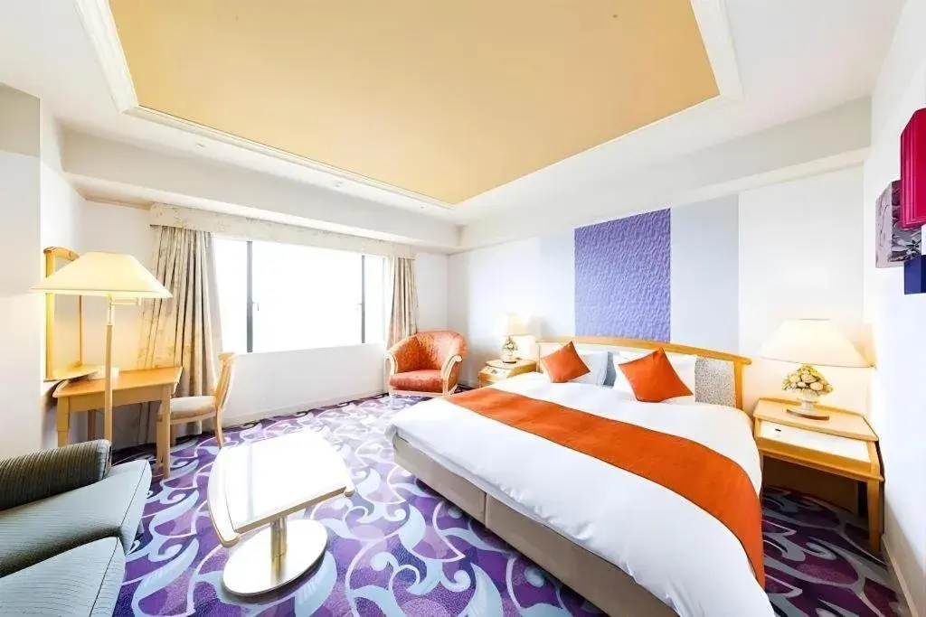 Bed in Miyazaki Kanko Hotel Bed in Miyazaki Kanko Hotel