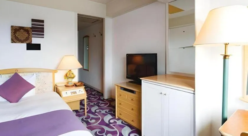 Bed in Miyazaki Kanko Hotel