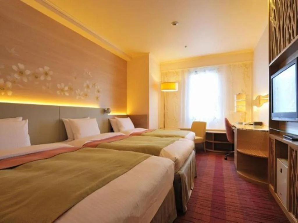 Bed in Kichijoji Dai-ichi Hotel, Tokyo