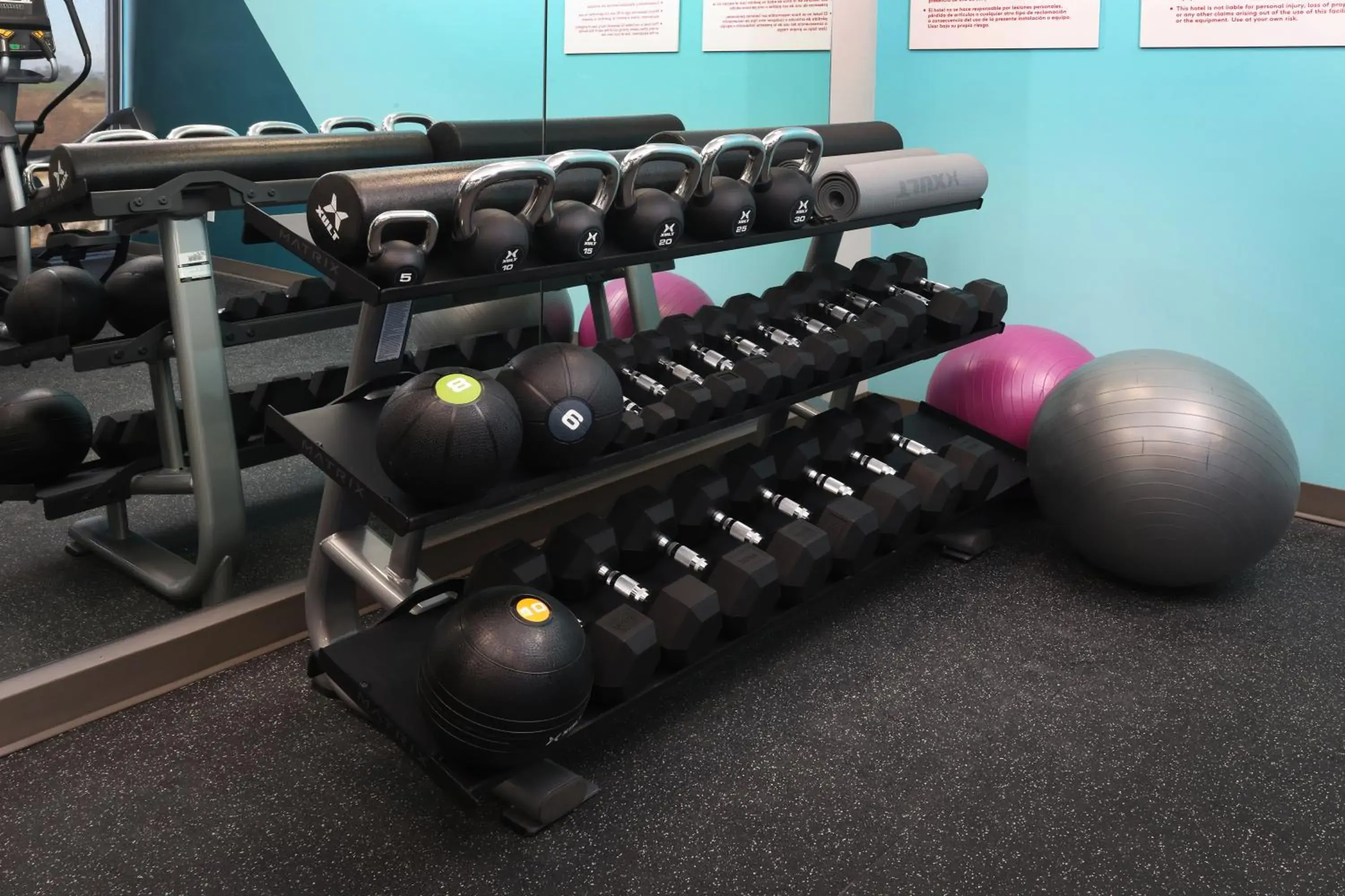 Fitness centre/facilities in avid hotel Guadalajara Aeropuerto Norte Fitness centre/facilities in avid hotel Guadalajara Aeropuerto Norte